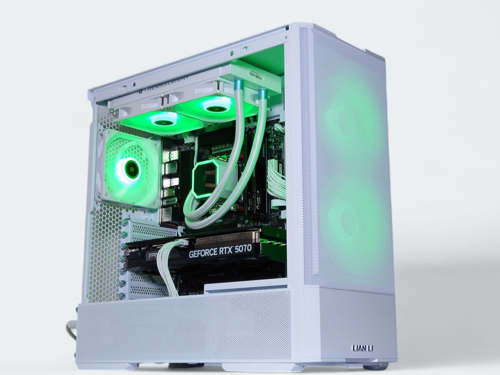 🌬️🐻‍❄️Nvidia RTX 5070 12GB❄️AMD Ryzen 7 7700❄️32GB DDR5❄️1TB NVME