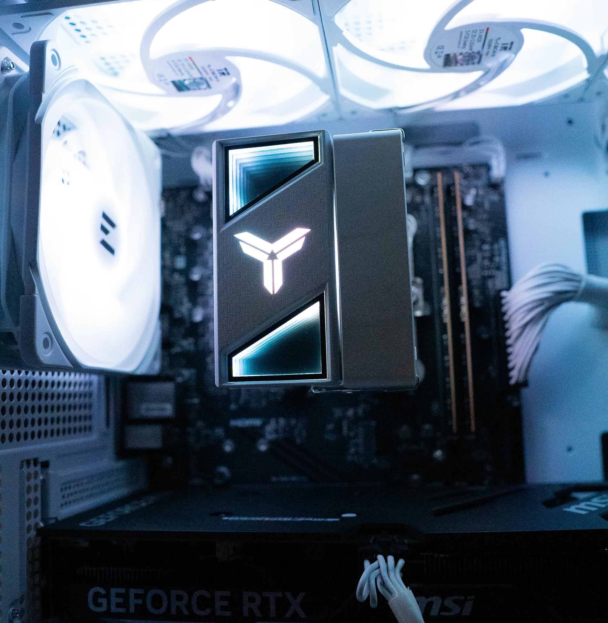 🌨🌨 | MSI RTX 4060Ti | RYZEN 5 7500F | 32GB DDR5 RAM | 1TB | Arctic Snow