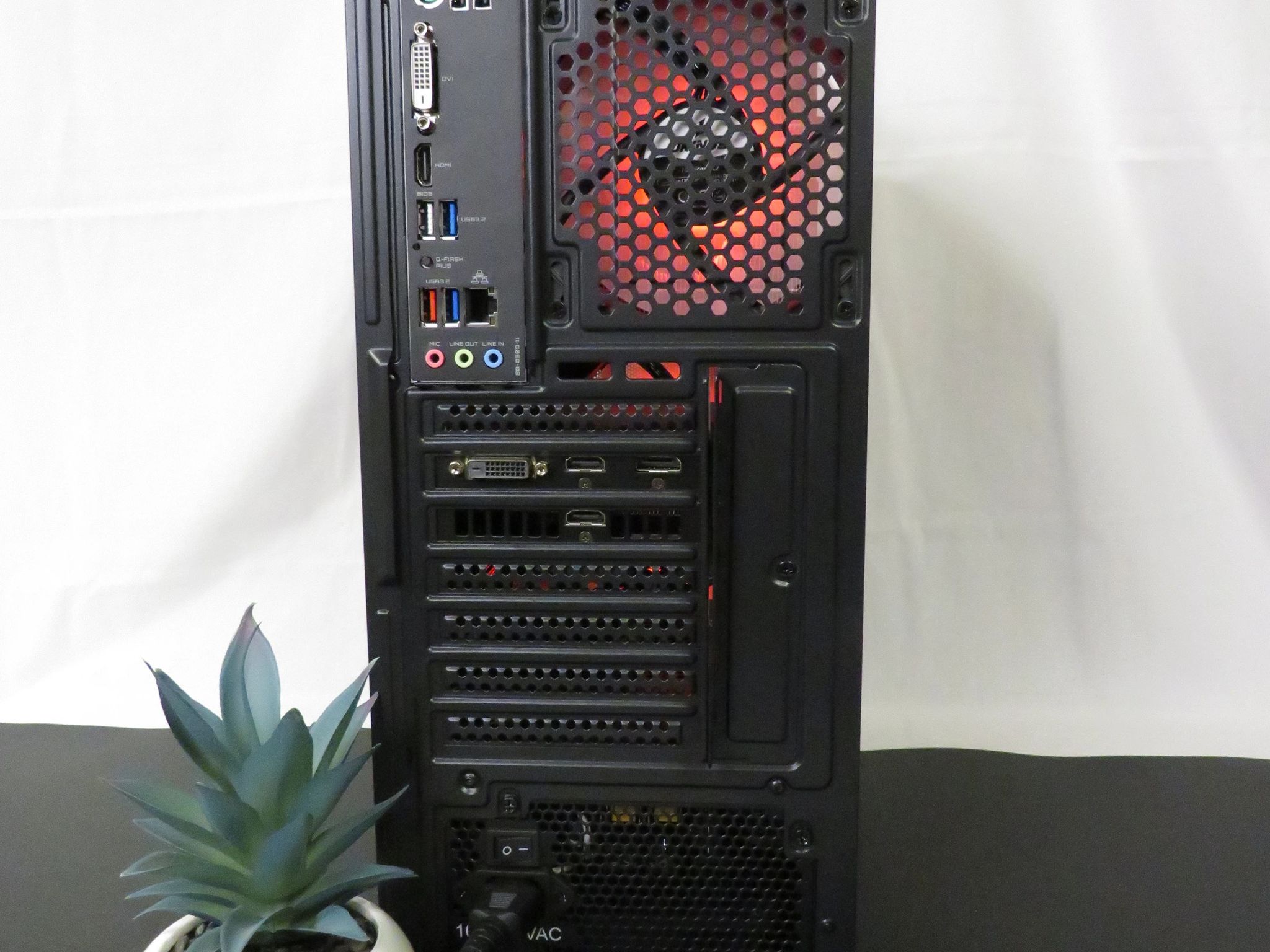Budget Excellence! Ryzen 5 5600X + RTX 2060 Super + 32 GB DDR4 + 1 TB NVME