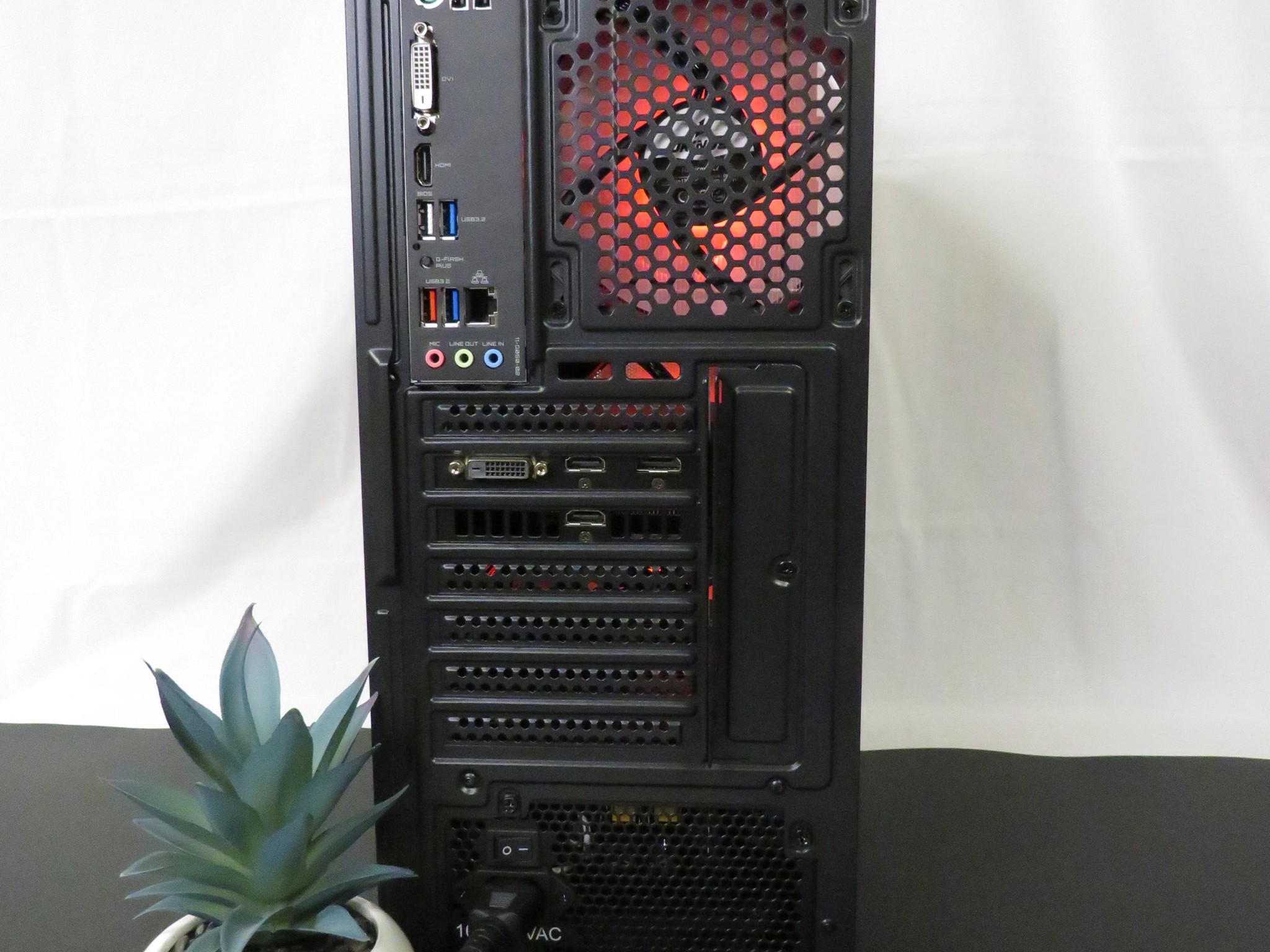 Budget Excellence! Ryzen 5 5600X + RTX 2060 Super + 32 GB DDR4 + 1 TB NVME