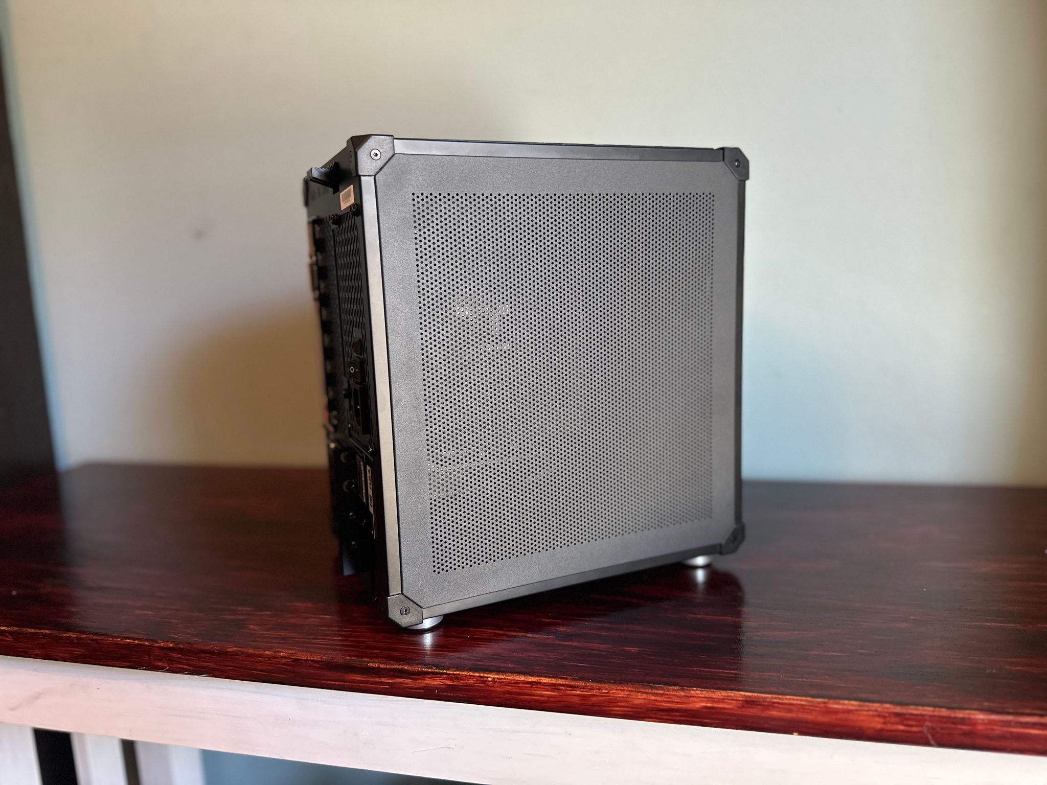 The Black Box | i7-8700 | GTX 1660ti 6GB | 16GB RAM | 1TB M.2
