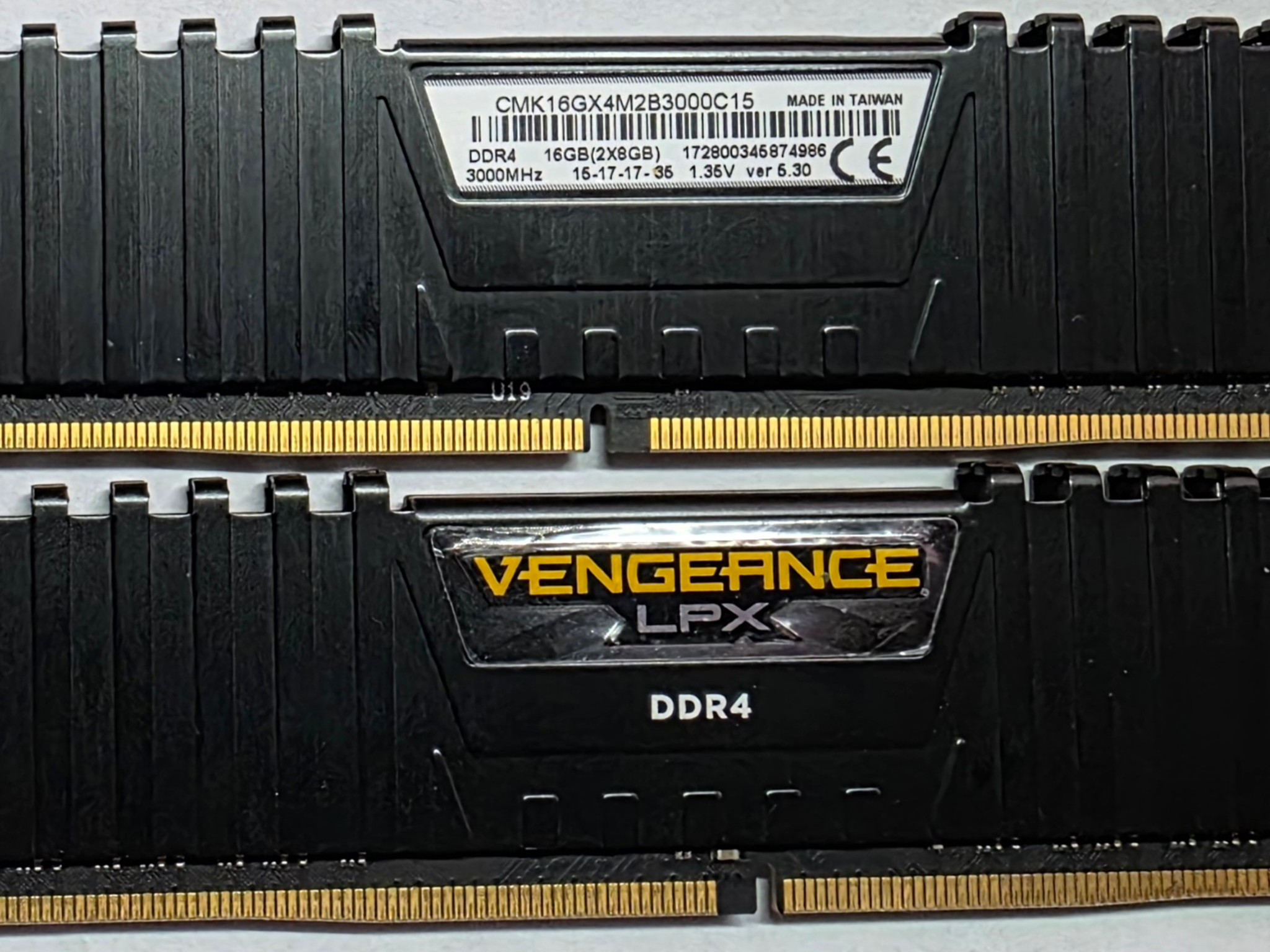 Corsair Vengence LPX DDR4 32GB RAM (2 x 16GB 3000Mhz) CMK32GX4M2B3000C15