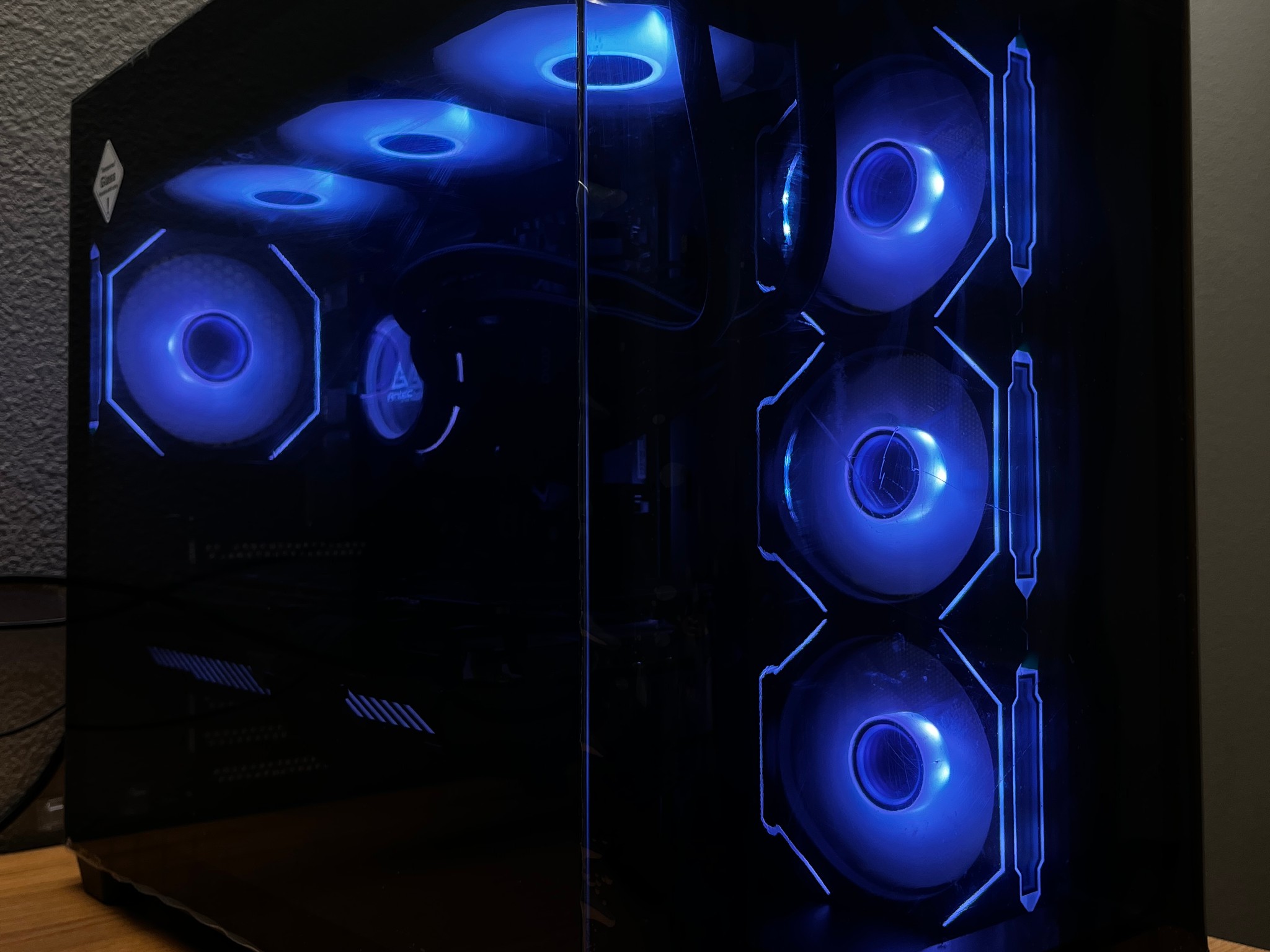 Radeon RX 6700 XT Custom Gaming PC - Ryzen 7 5800X, 32GB RAM, 1TB SSD