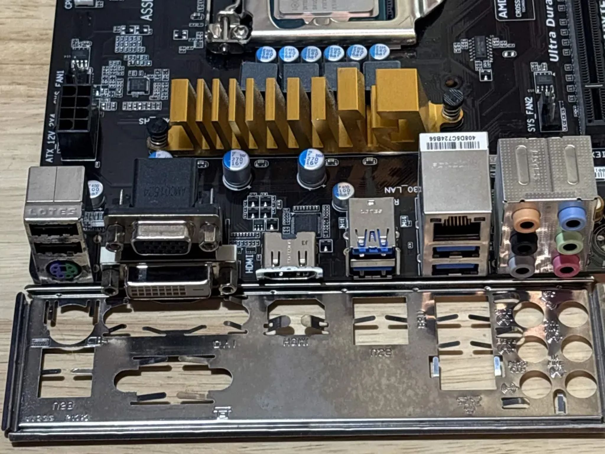 Gigabyte H87M-D3H / i5-4590 / 2x4GB DDR3 1600MHZ