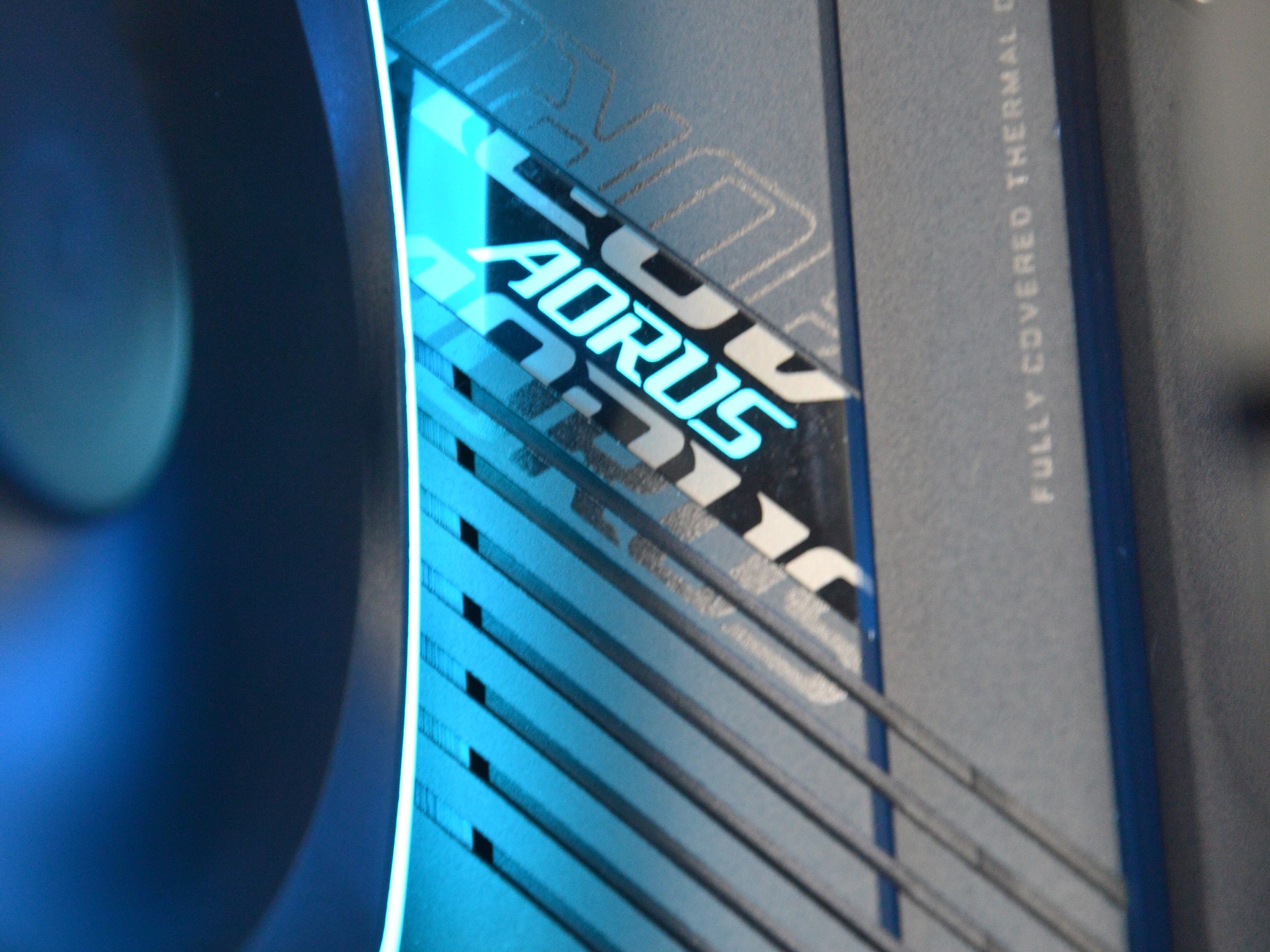 ⚡⚡| RTX 2080Ti 11GB | INTEL i7-12700K | 32GB DDR4 RAM | 1TB NVME | Electric Aura |