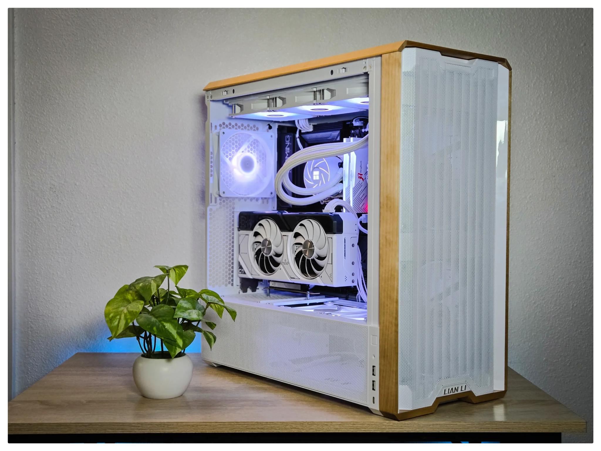 RTX 4070 | Ryzen 7 7700 | Wi-Fi | White Gaming PC