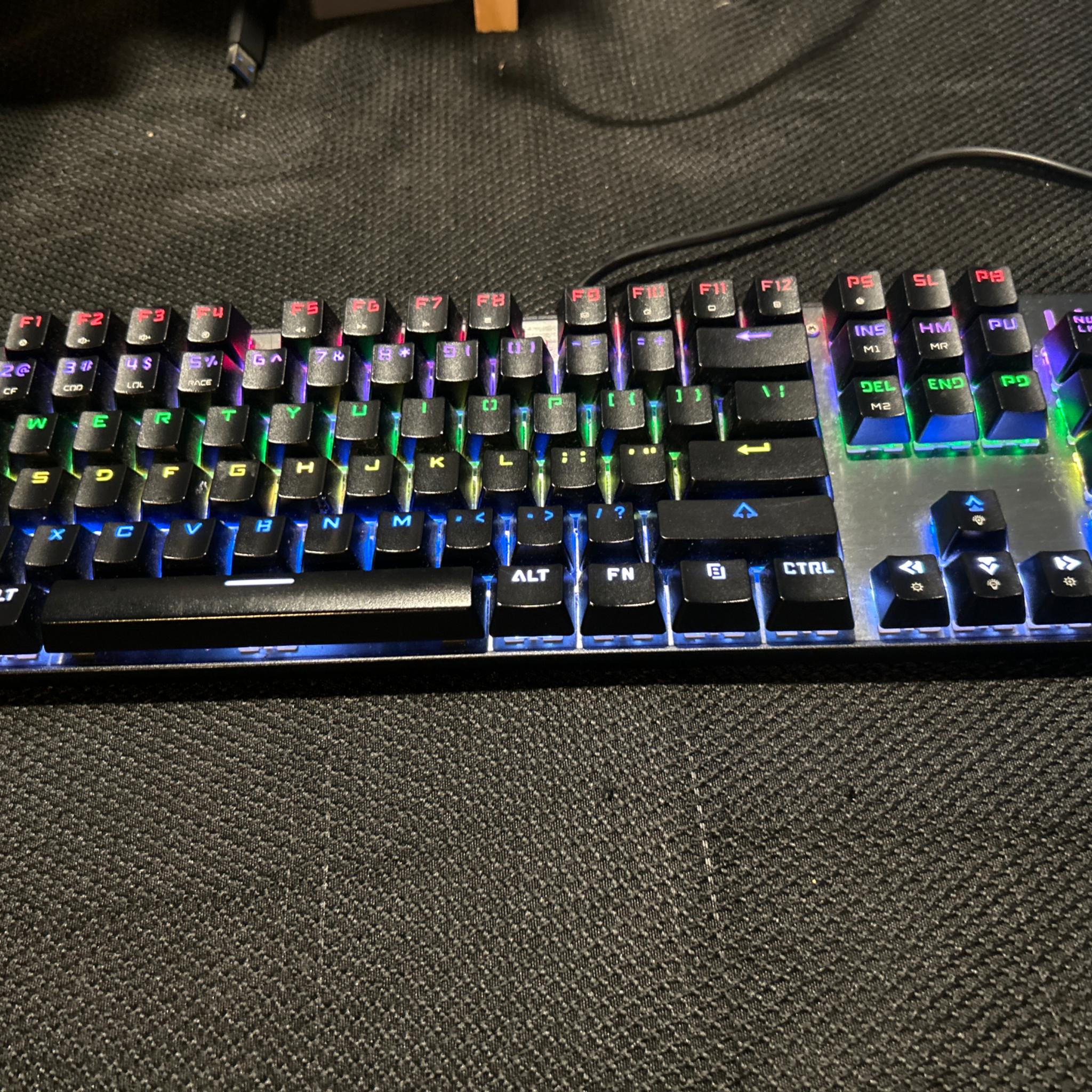 AUKEY KM-G3 Keyboard