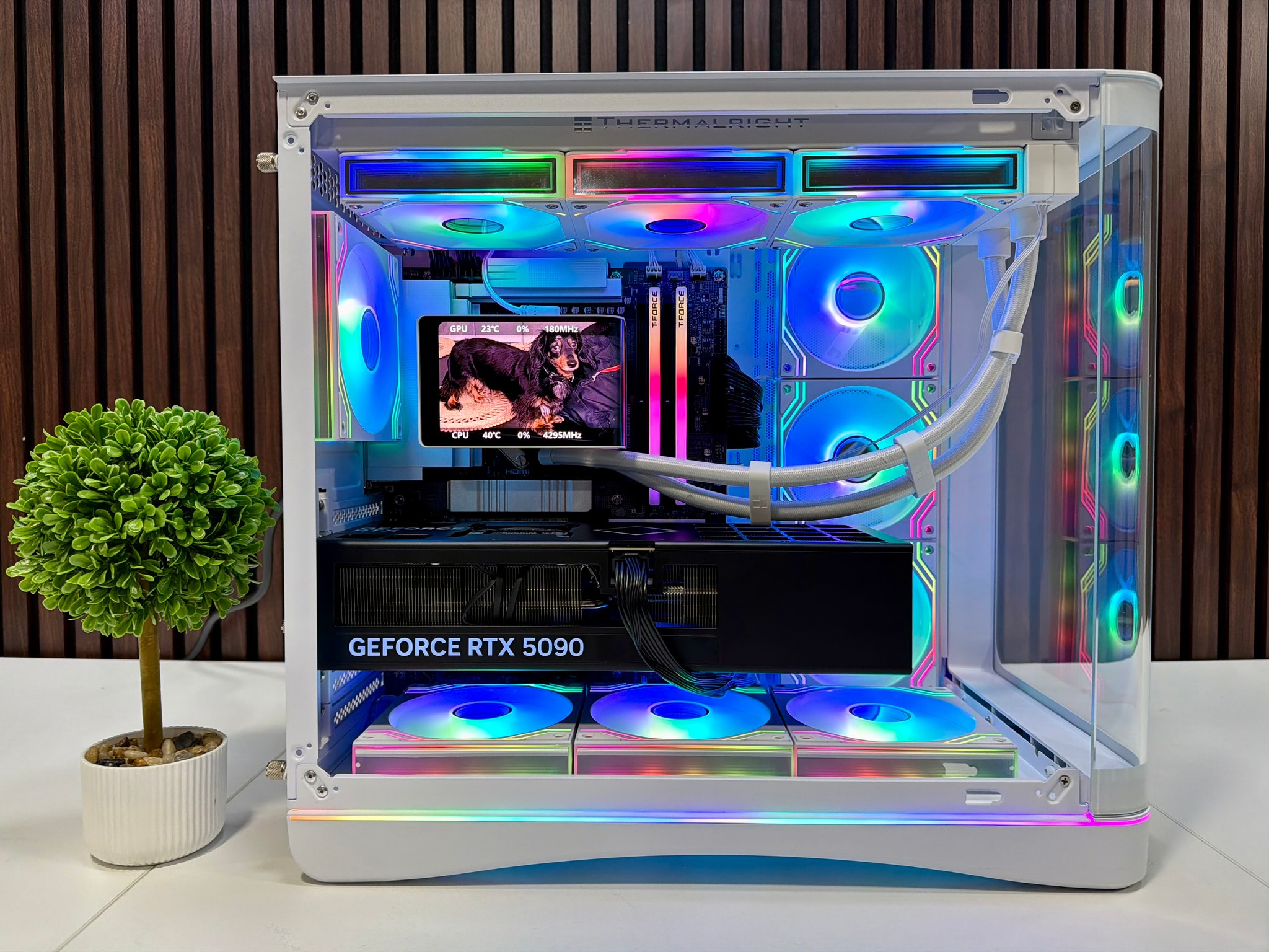 ブタパソコン RTX 5090 | Ryzen 9950X3D | 64GB DDR5 | 2TB Gen 5 M.2 | 1200 Watt