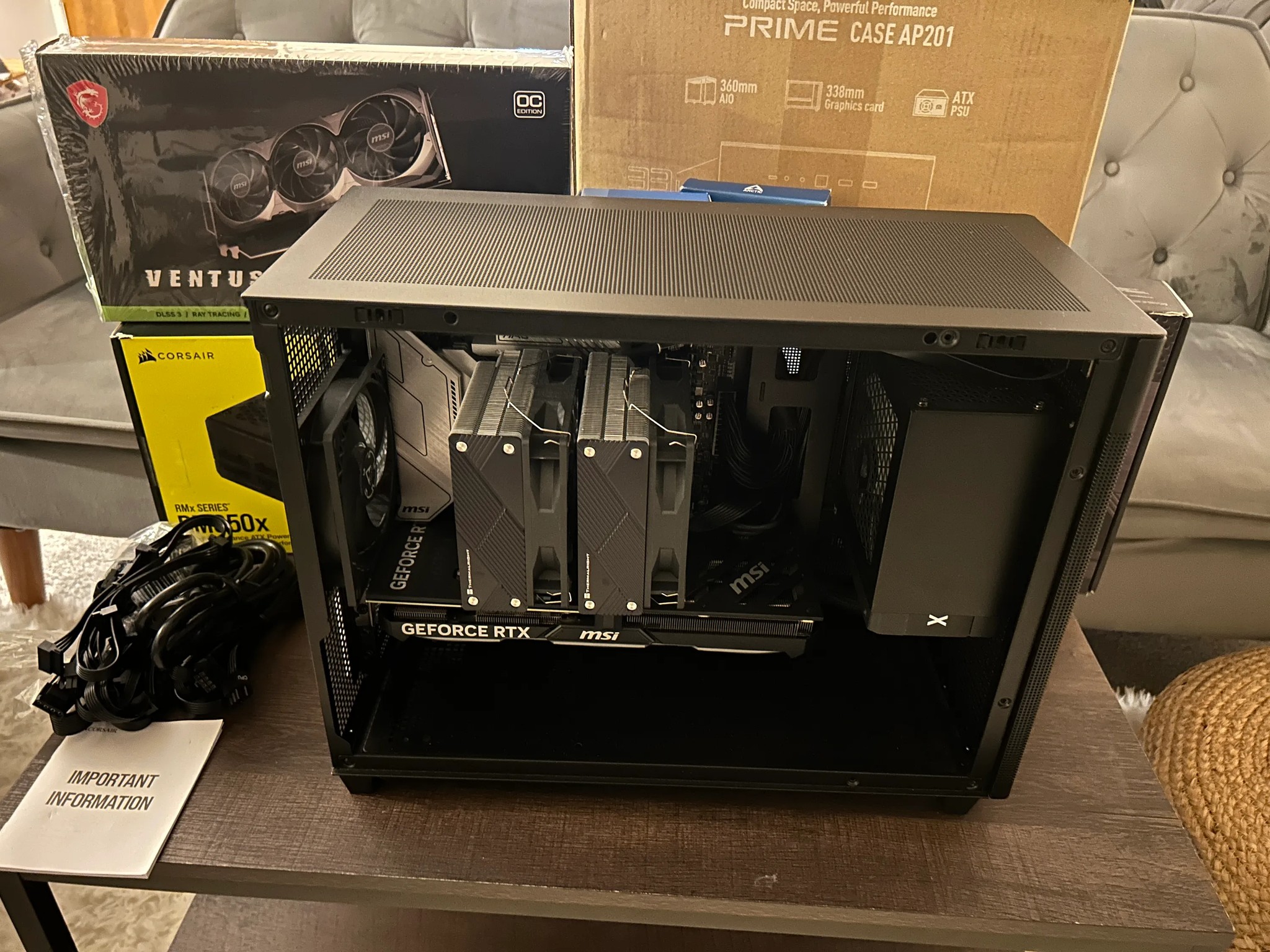 Intel Core i5 13400F, Nvidia MSI RTX 4070 oc, 32GB RAM, 500GB MSI SSD NVMe, Corsair PSU 850W
