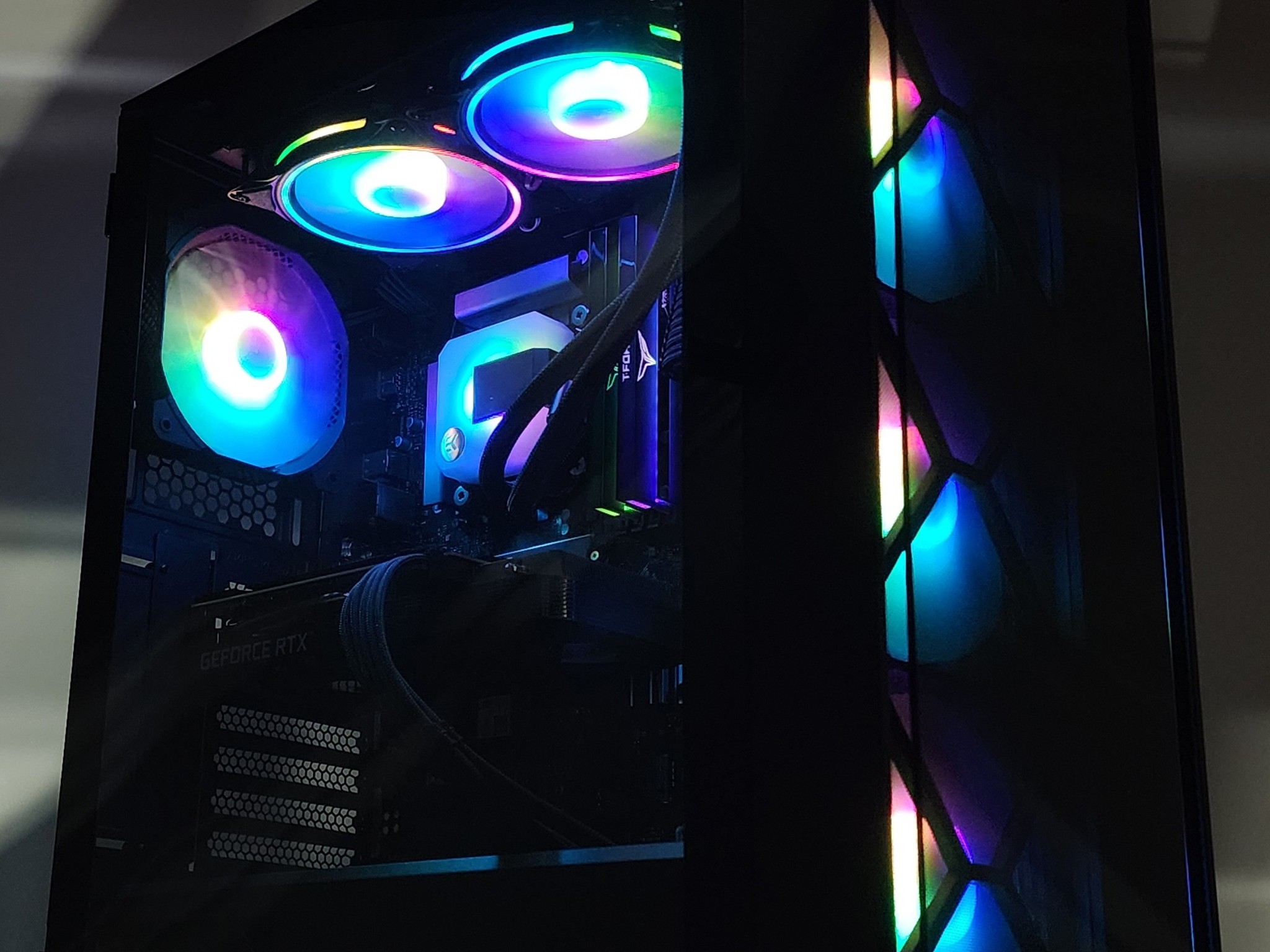 Gaming PC i7-11700K 32GB RAM 1TB SSD RTX 3070 8GB Windows 11 Computer