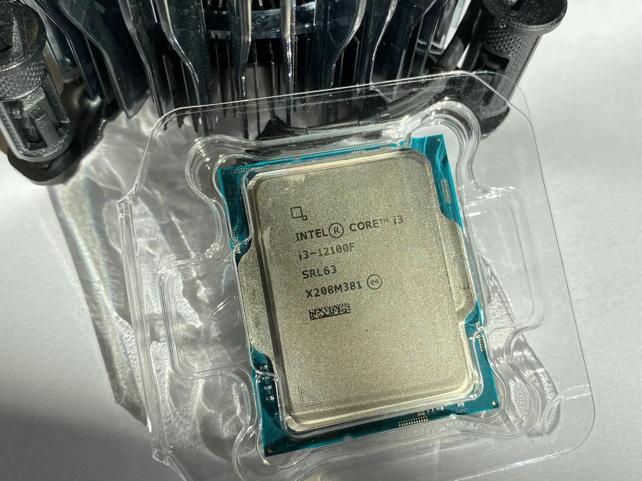 i3-12100f