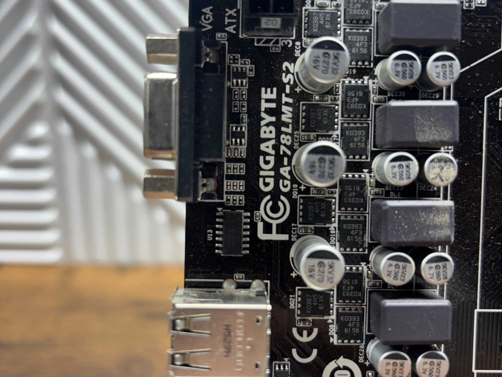 Gigabyte GA-78LMT-S2 Rev 1.2 AM3+ AMD DDR3 Micro ATX Motherboard