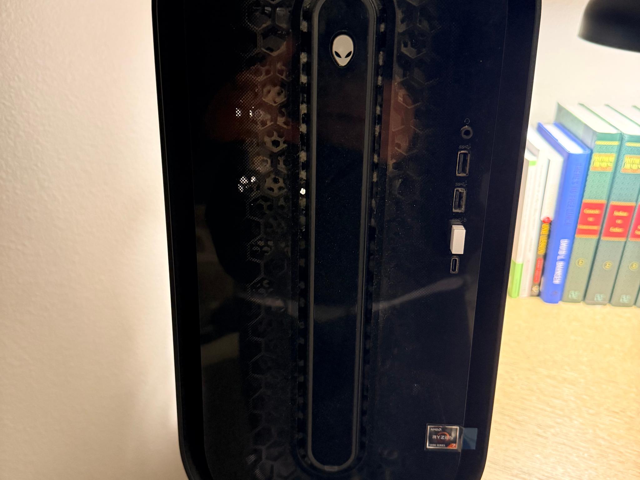 ALIENWARE AURORA RYZEN R14
