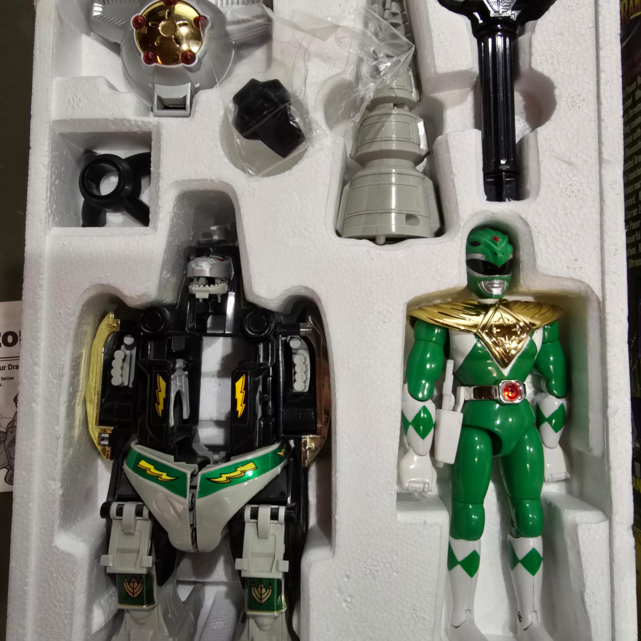 Vintage 1993 Bandai Mighty Morphin Power Rangers Dragonzord w/ Green Ranger