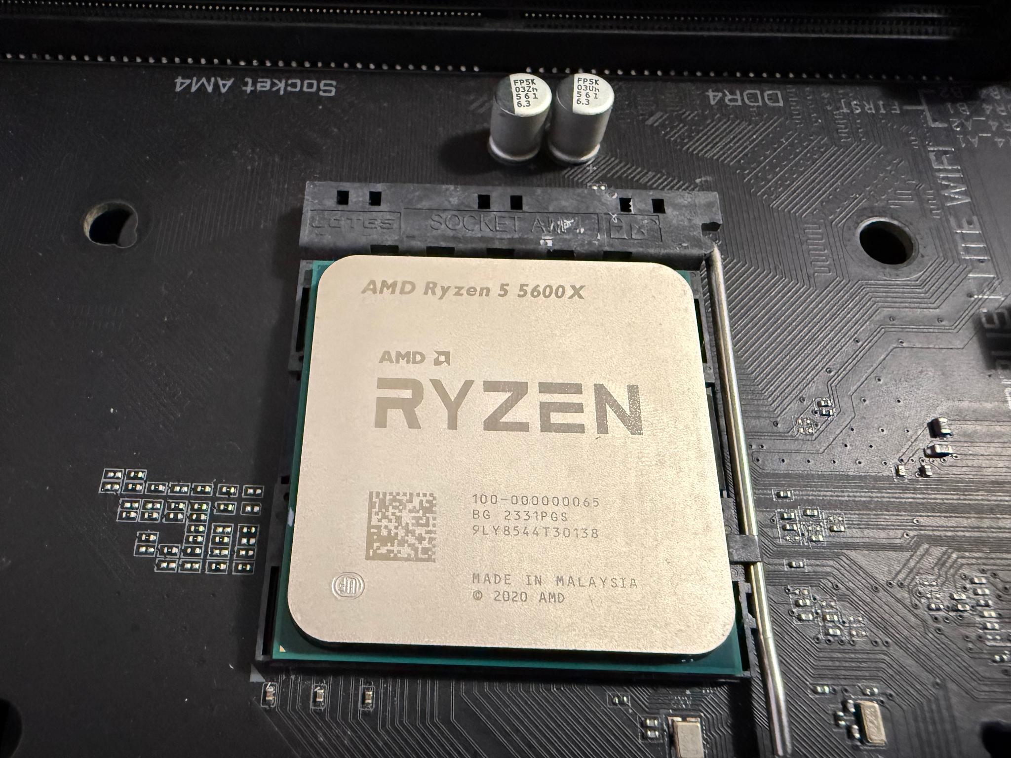 Ryzen 5 5600X | Gigabyte X570 AORUS Elite WiFi | 16GB DDR4