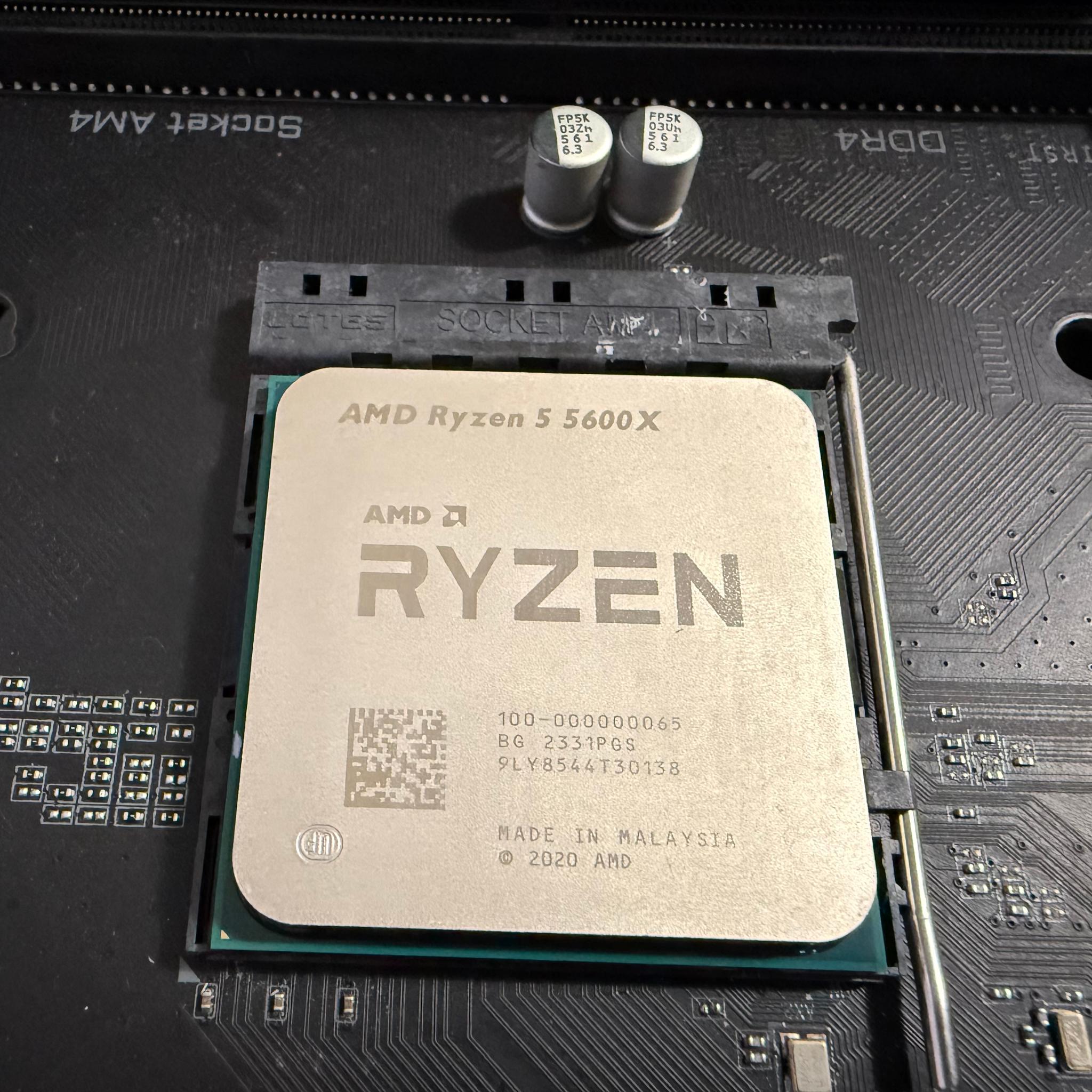 Ryzen 5 5600X | Gigabyte X570 AORUS Elite WiFi | 16GB DDR4