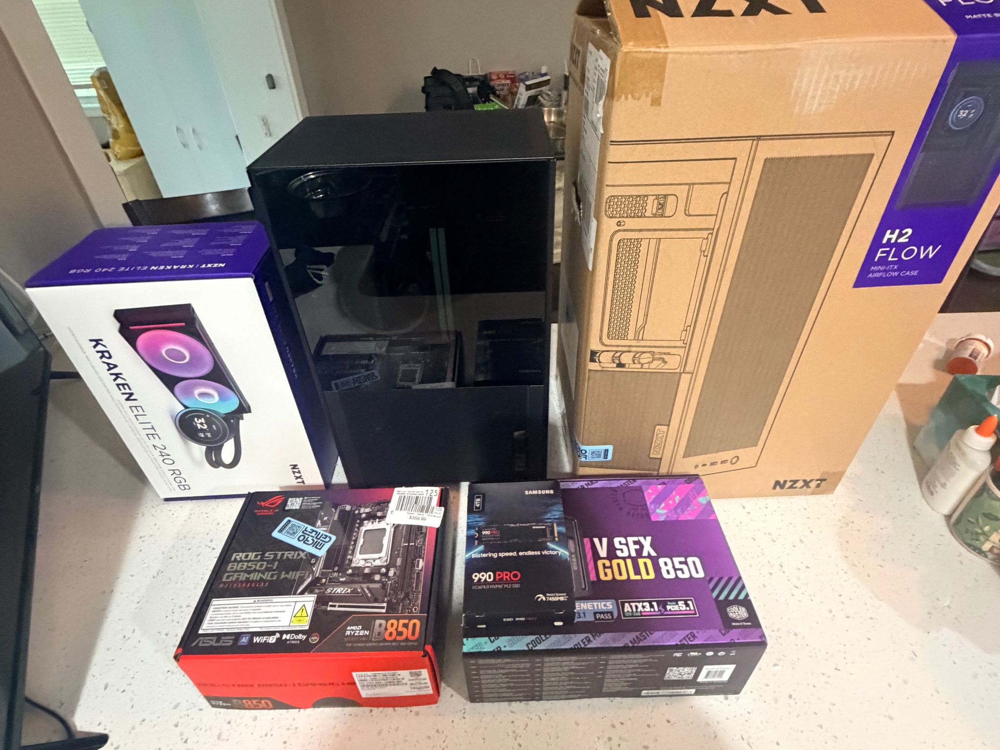 Radeon RX 9070 XT Custom Gaming PC - Ryzen 7 9800X3D, 32GB RAM, 4TB NVMe SSD