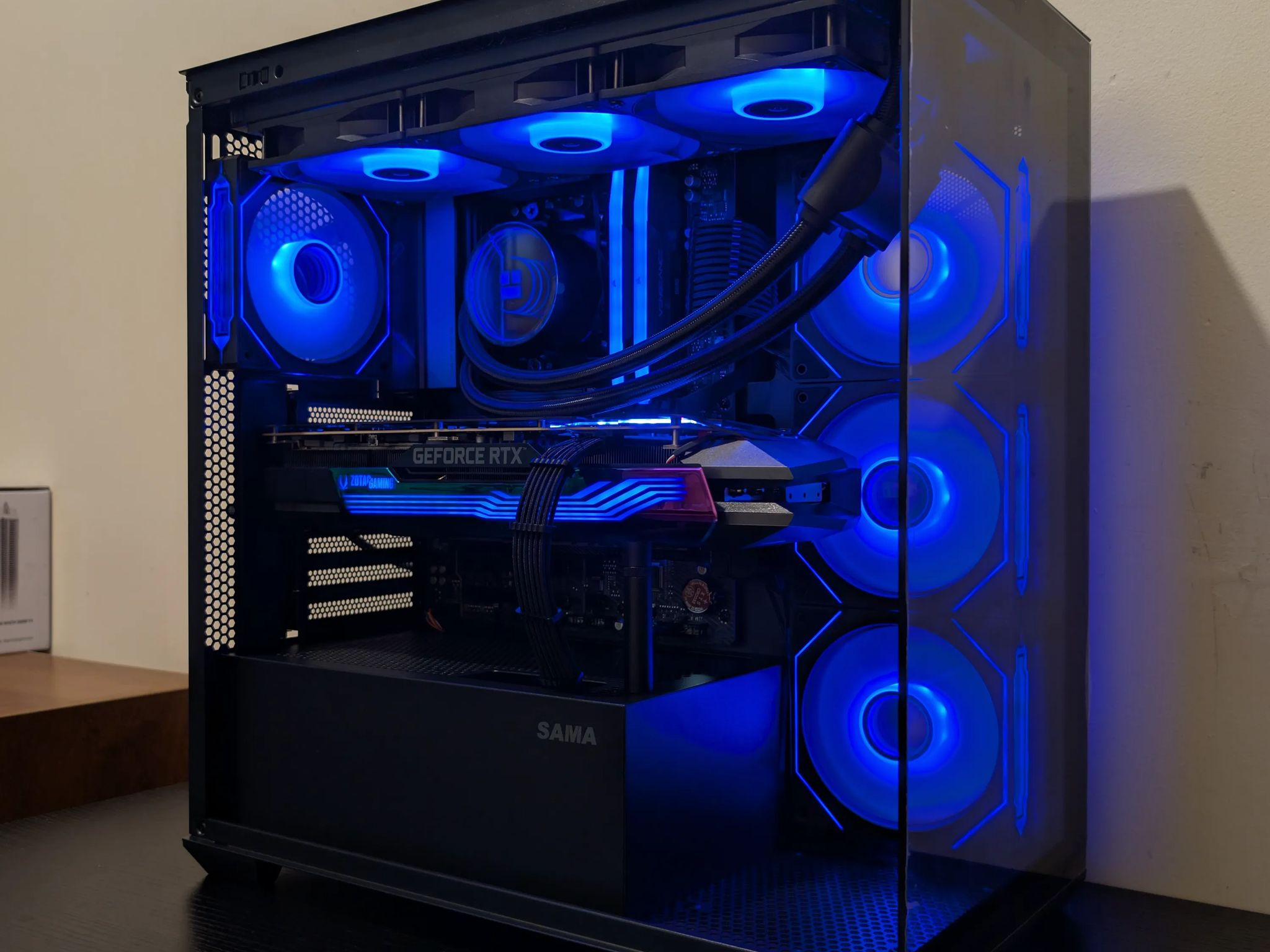 🐦‍⬛4K Gaming Beast | RTX 4070 Ti Super | Ryzen 7 7700 | 2TB SSD | 32GB RAM | WiFi 6 & BT🐦‍⬛