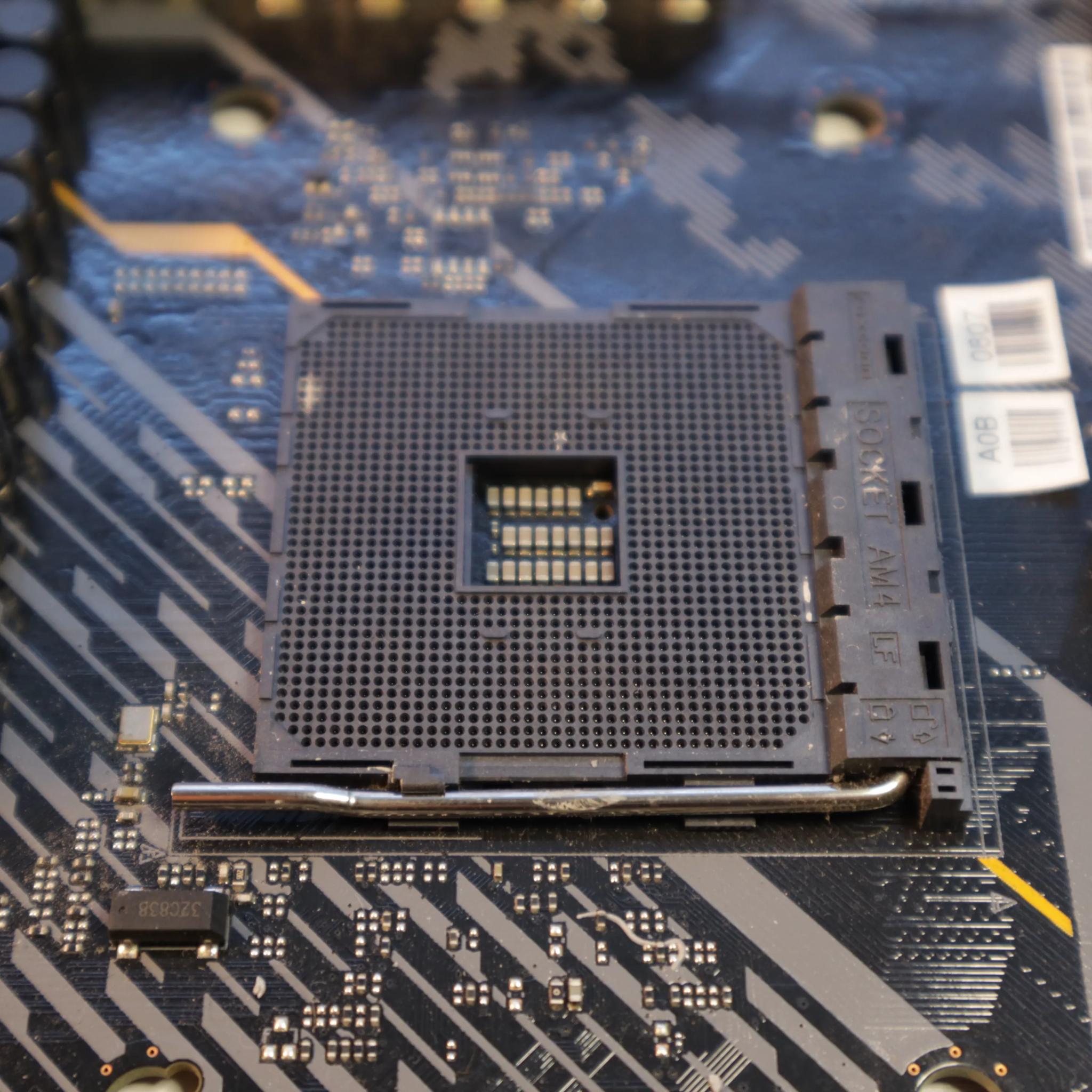 ASUS TUF GAMING X570-PLUS (WI-FI) ATX AM4 Motherboard