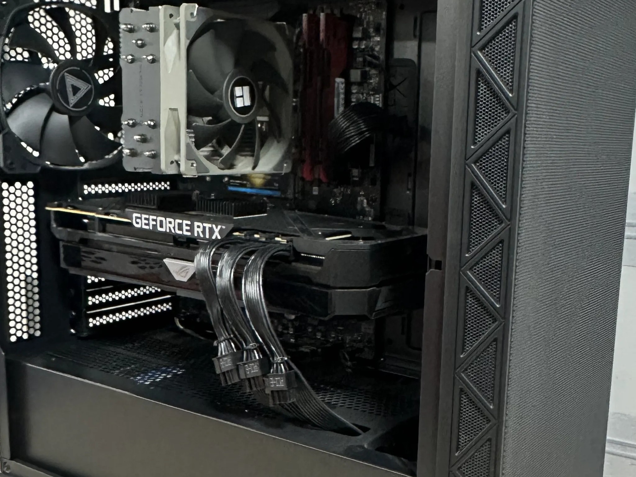 RTX 3090 Gaming PC - 64 Gb RAM - 1 Tb M.2 Nvme - 5600x CPU