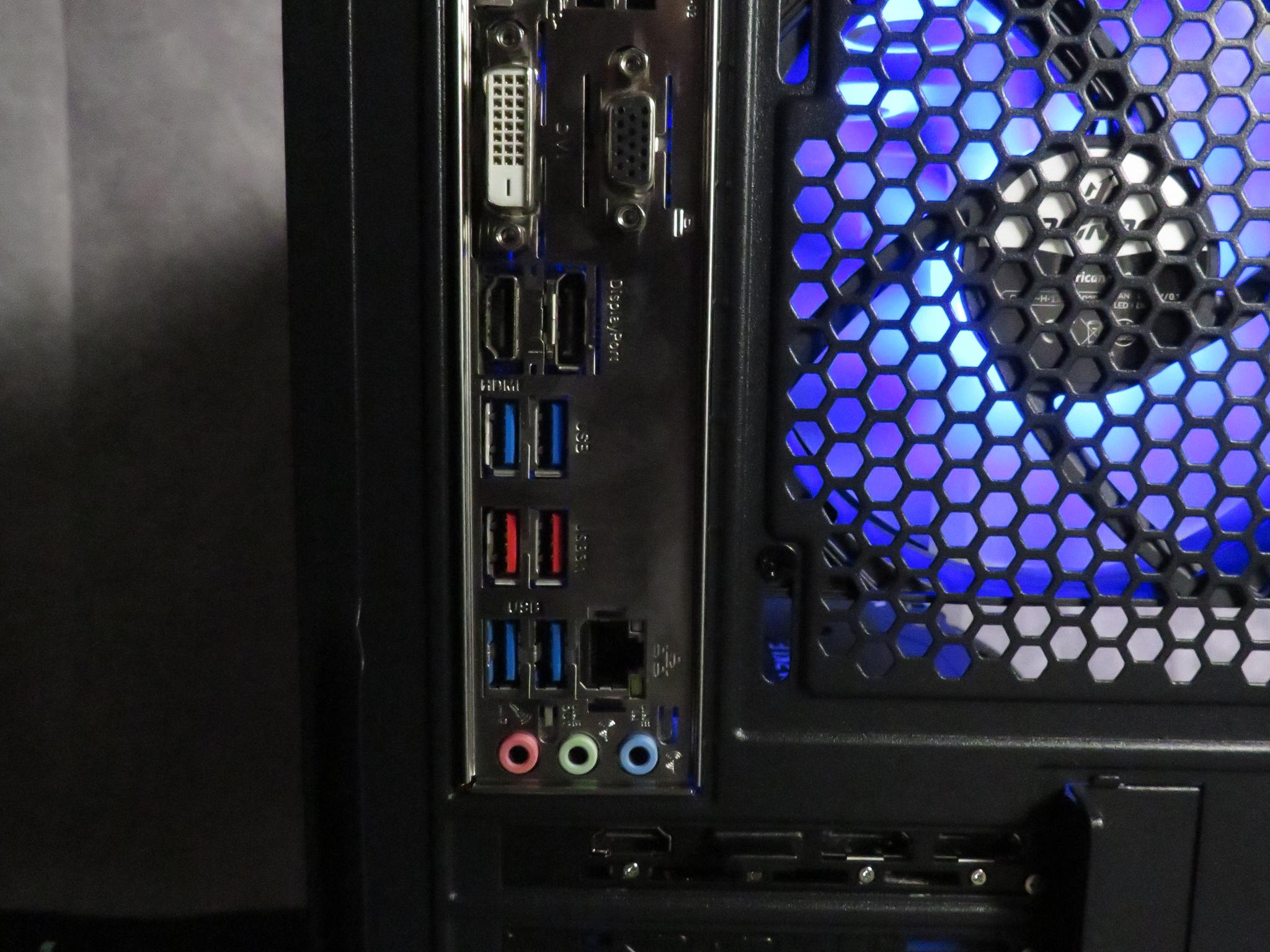 Intel Arc Gaming: Ryzen 5 3600X + Sparkle Arc B570 + 16 GB DDR4 + 1 TB NVME