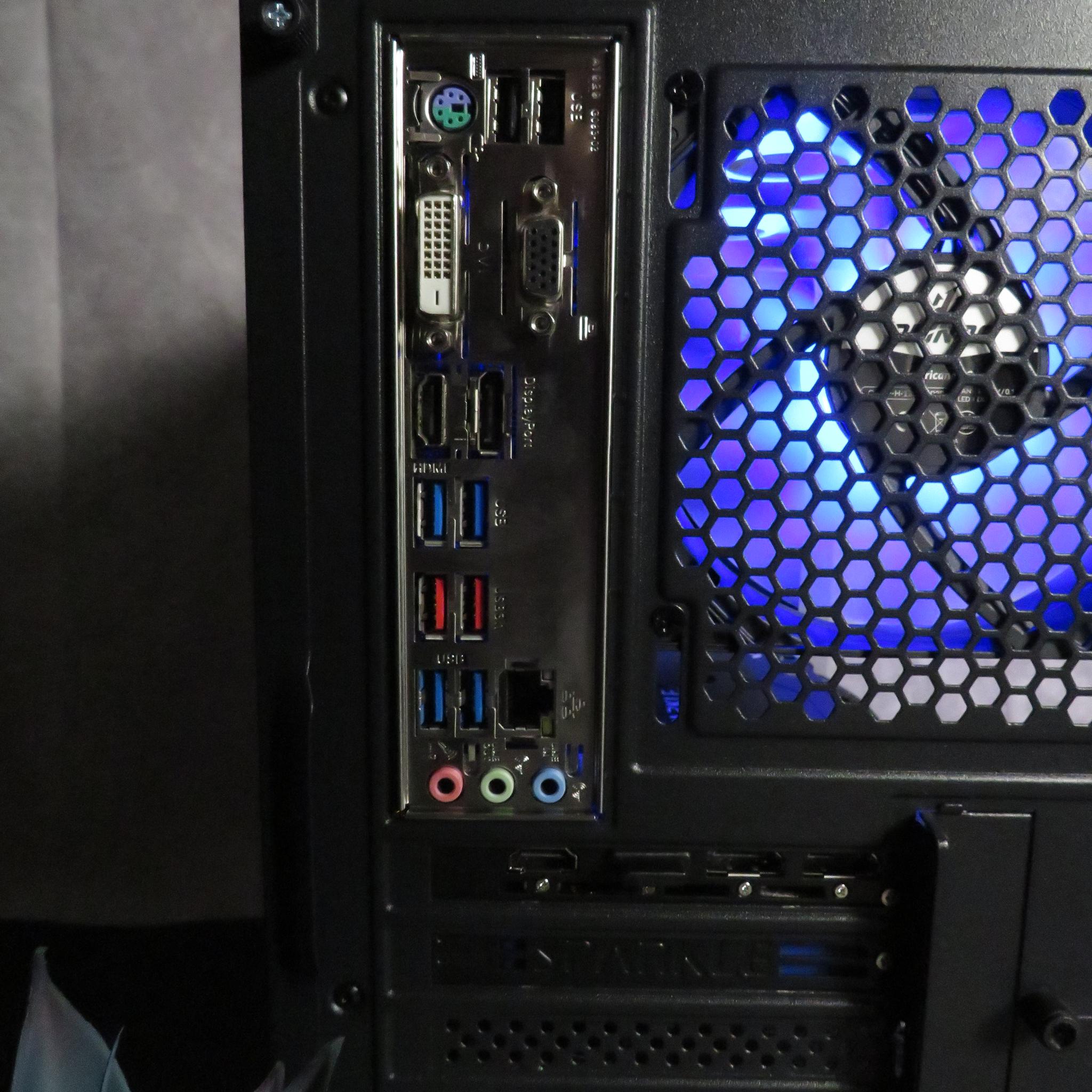 Intel Arc Gaming: Ryzen 5 3600X + Sparkle Arc B570 + 16 GB DDR4 + 1 TB NVME