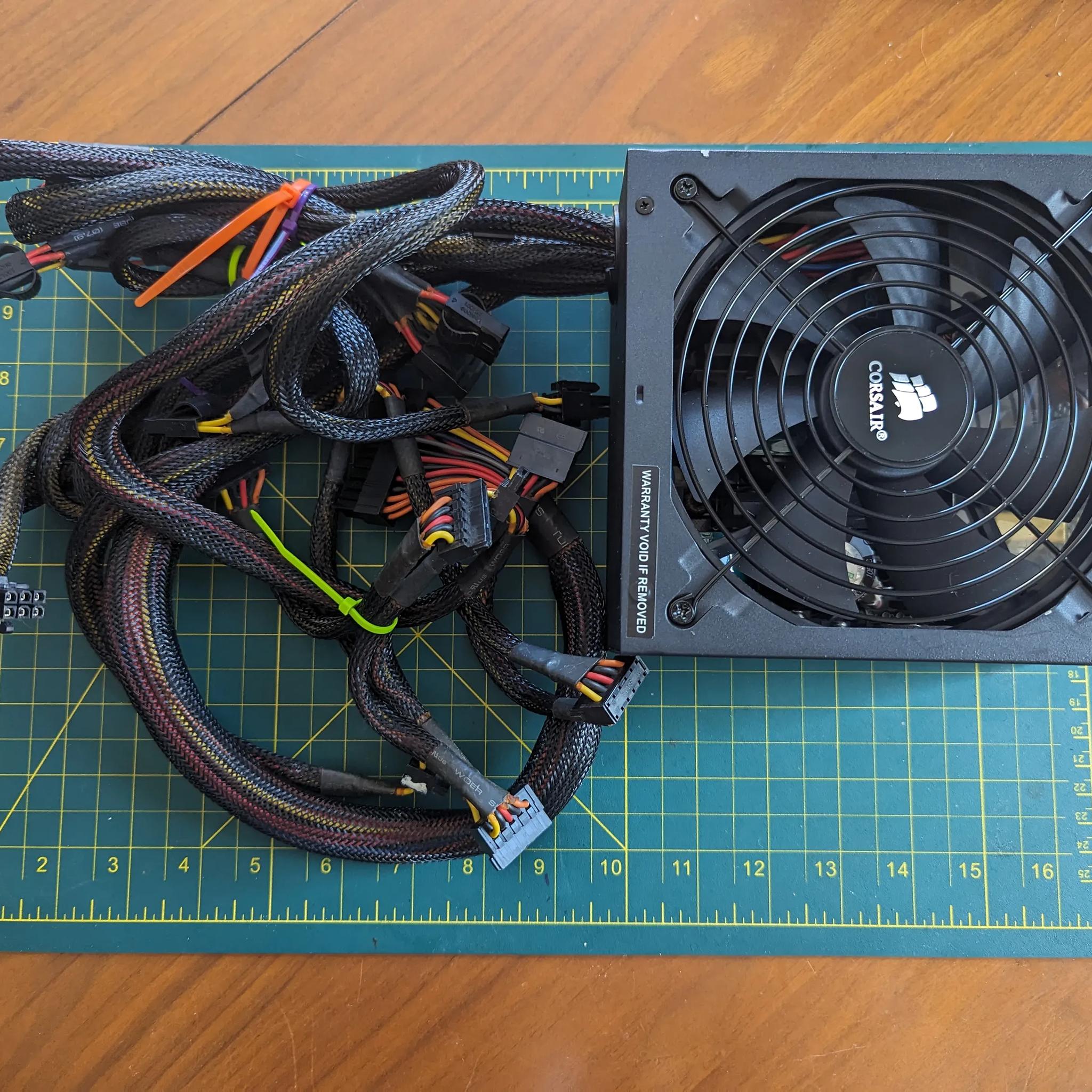Corsair Enthusiast Series™ TX650w - 80 PLUS® ( Used - Great )