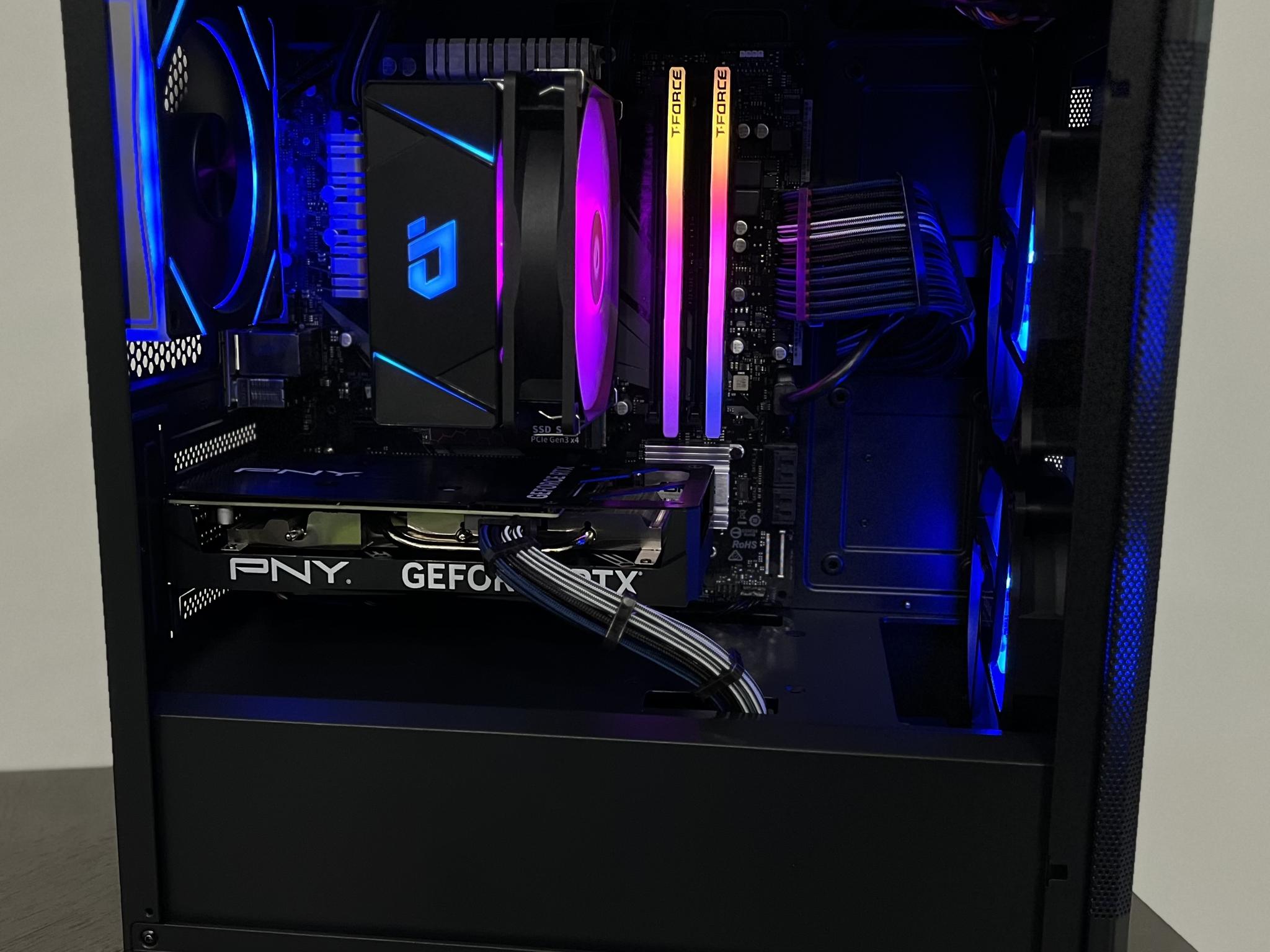 🌙 - Ryzen 5 5600 | RTX 4060 - MidnightBlu v1 - 🌙