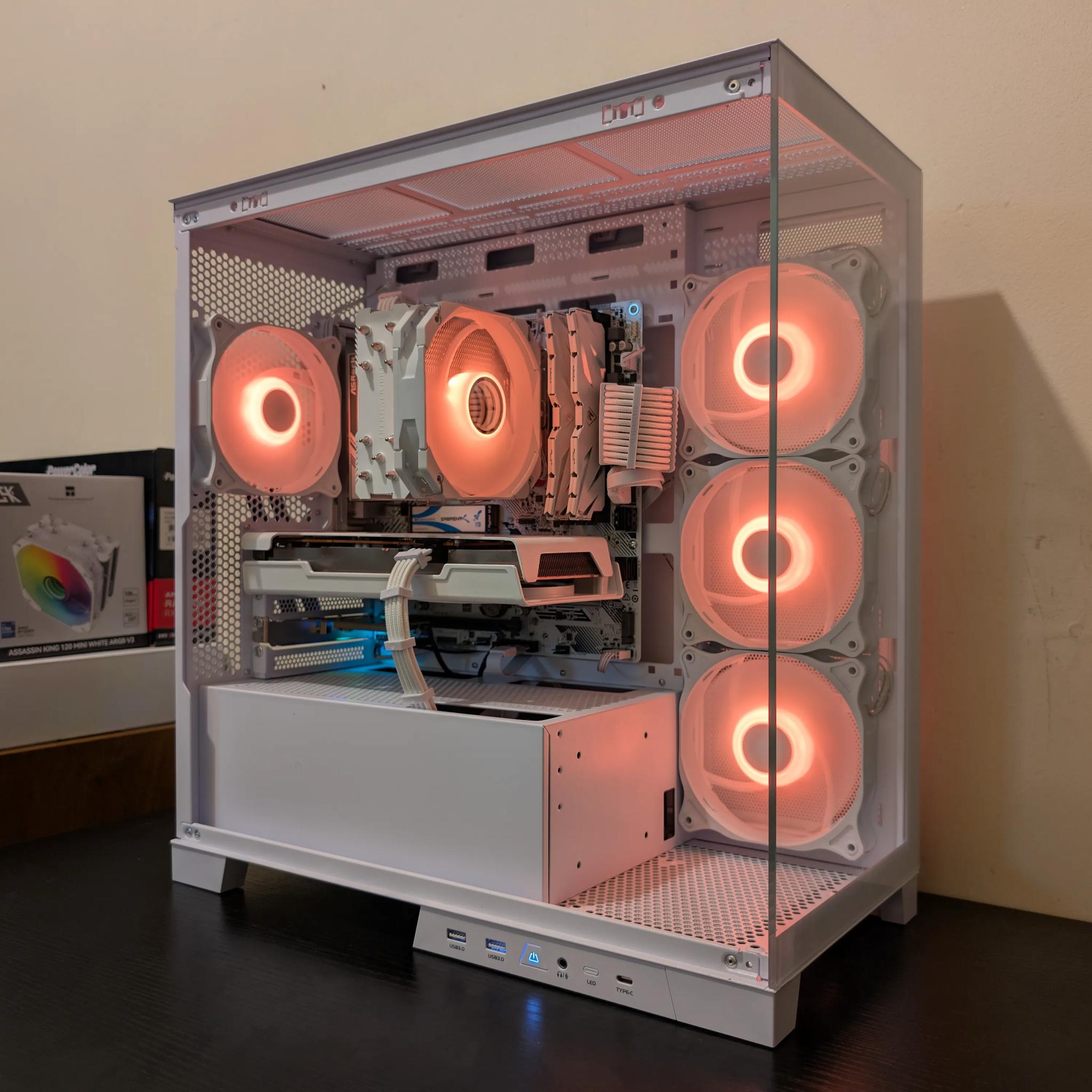 🐻‍❄️ White Gaming PC | RX 6600 | Ryzen 5 3600 | 1TB SSD | 32GB RAM | WiFi 6 & Bluetooth 🐻‍❄️
