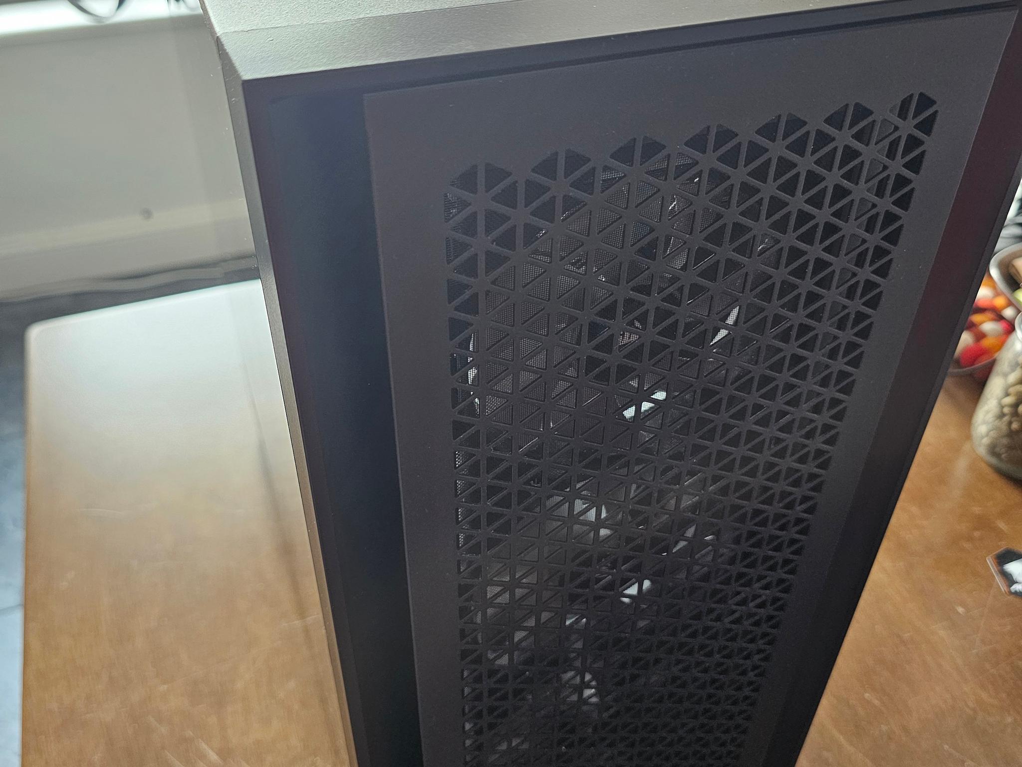 Corsair 4000D Airflow (Black - Tempered Glass)