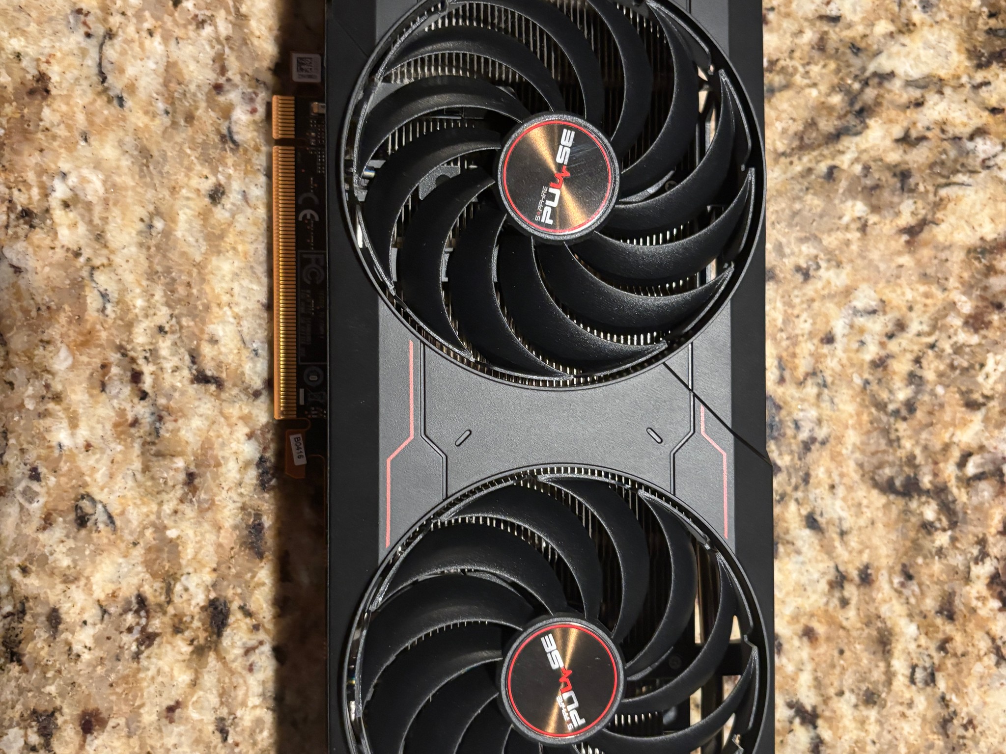 SAPPHIRE PULSE Radeon RX 6700 XT