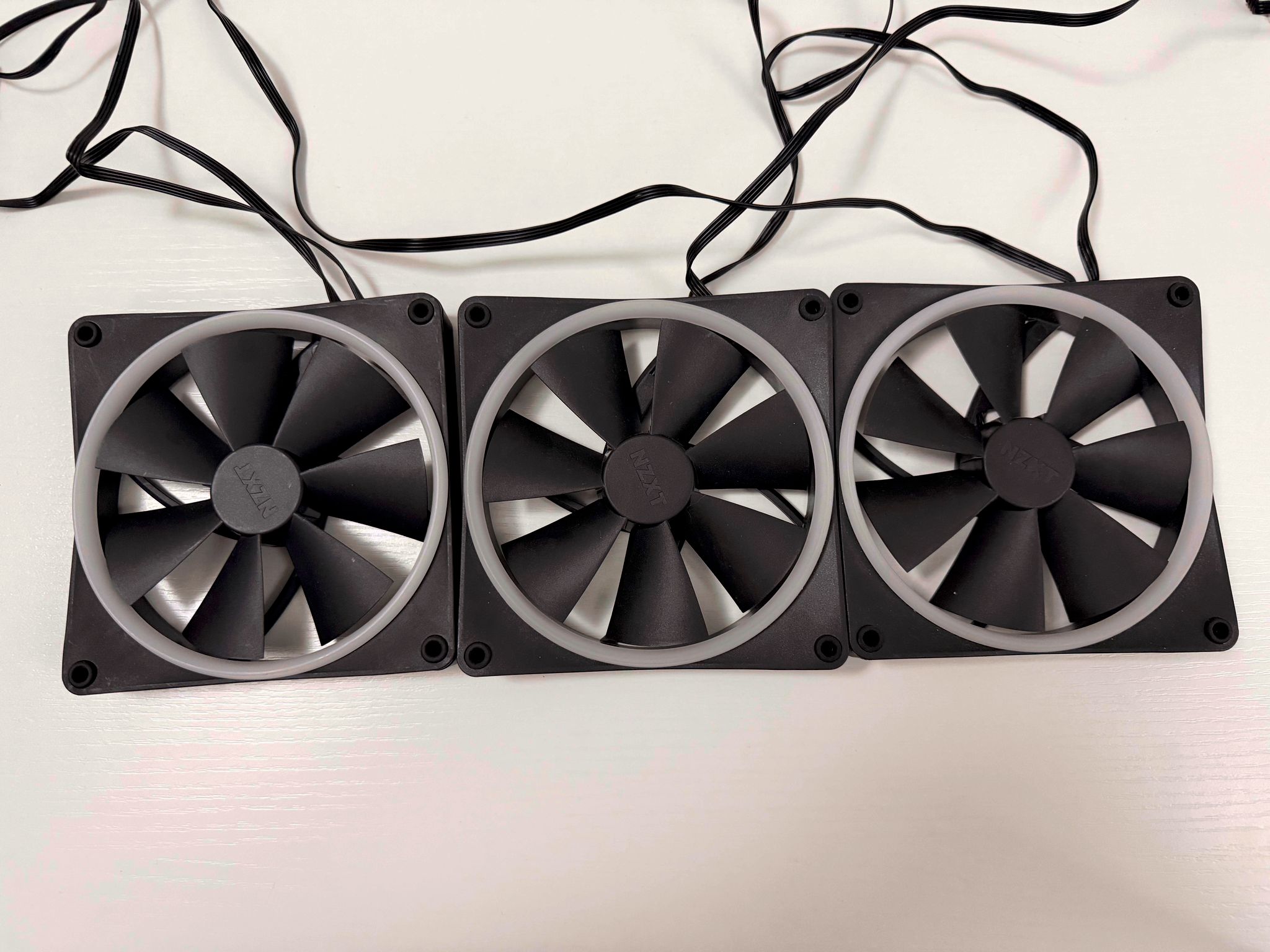 3x NZXT F140mm RGB