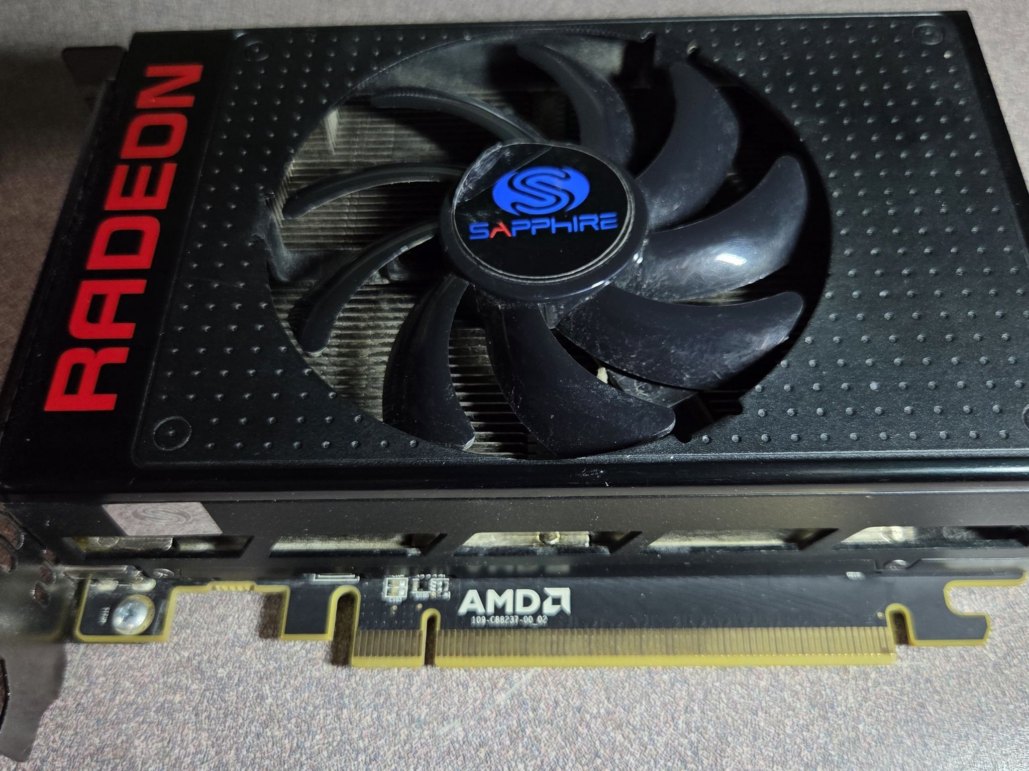 Sapphire Radeon 4GB HBM Graphics Card – Tested & Working