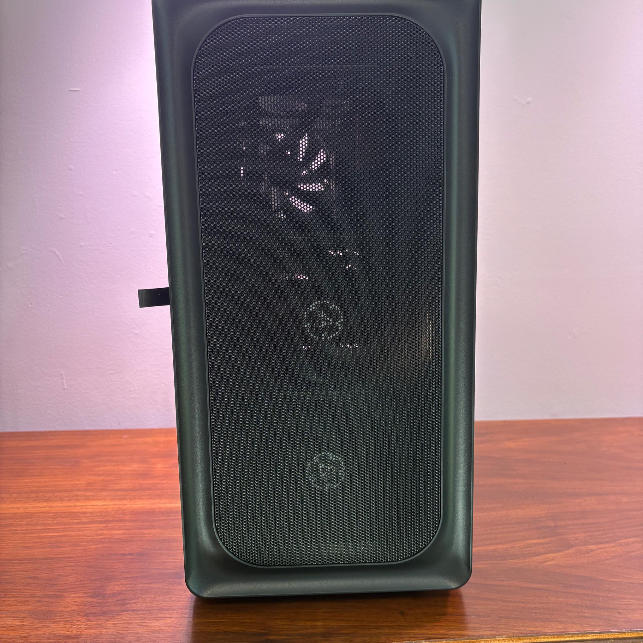 RTX 3070 | Ryzen 5 5600X | 32GB DDR4 | 1TB Total SSD's | 650W PSU | 5 x Fans | AIO