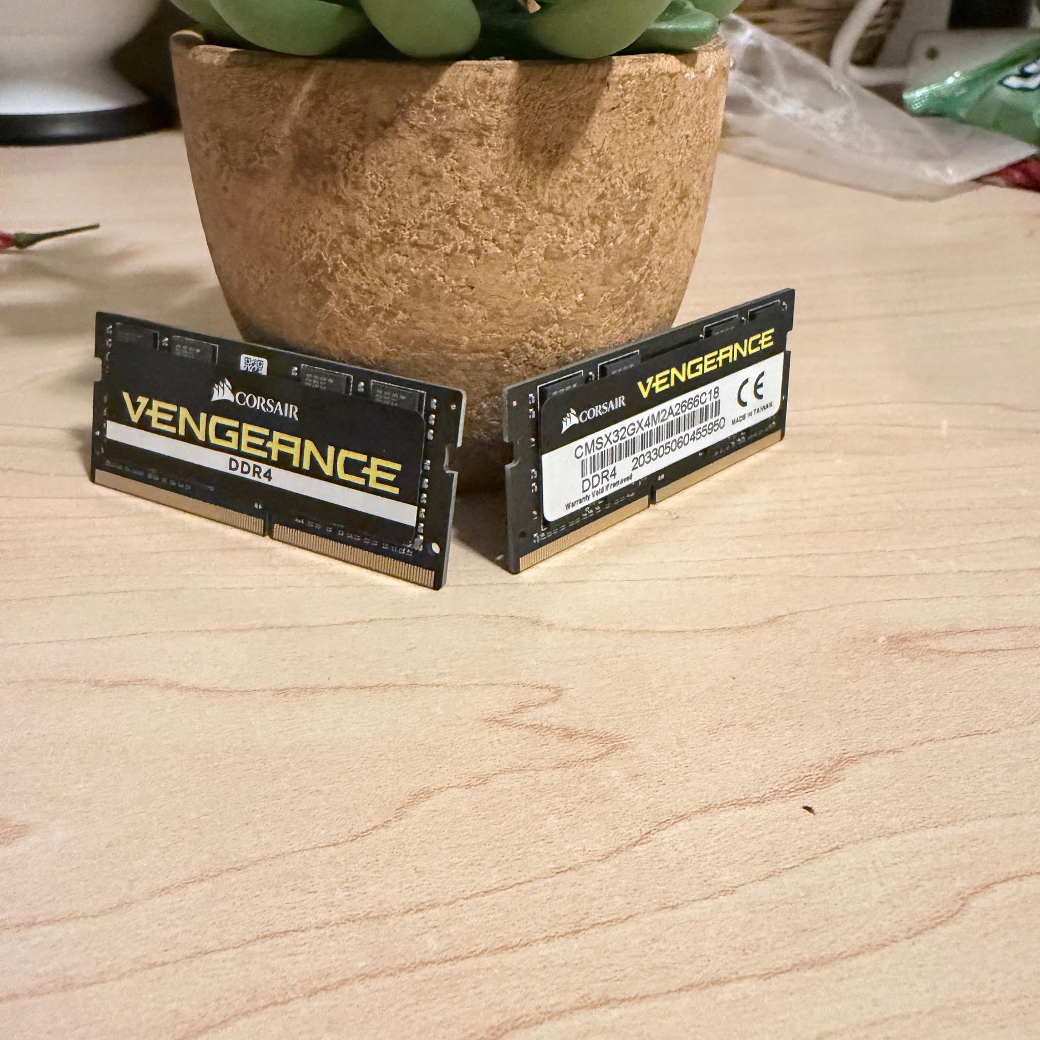 32GB (2x16) DDR4 Laptop memory