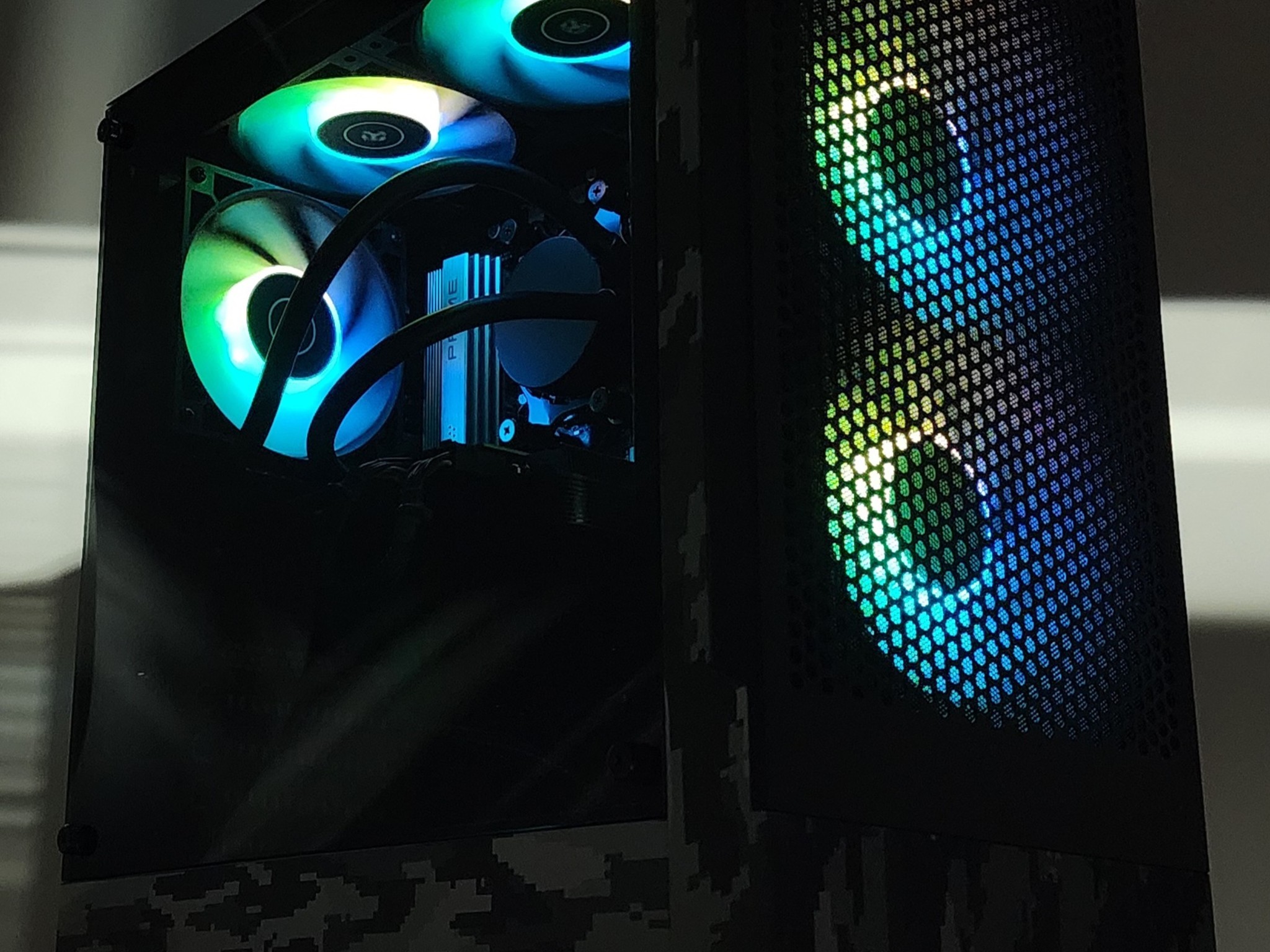 Gaming PC Ryzen 5 8400F 16GB RAM 1TB SSD RTX 3060 Ti 8GB Windows 11 Computer