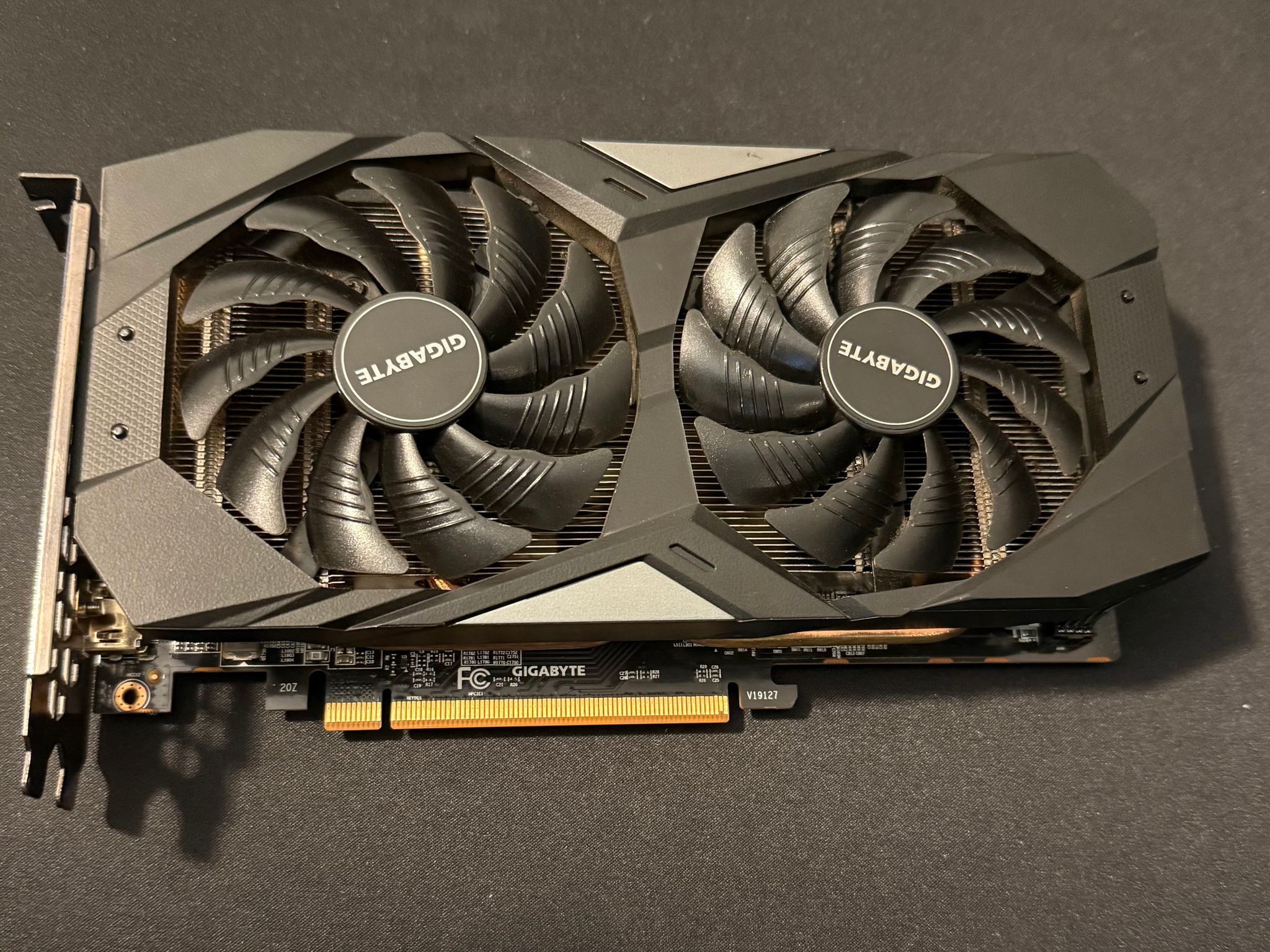 GIGABYTE GAMING OC Radeon RX 5500 XT