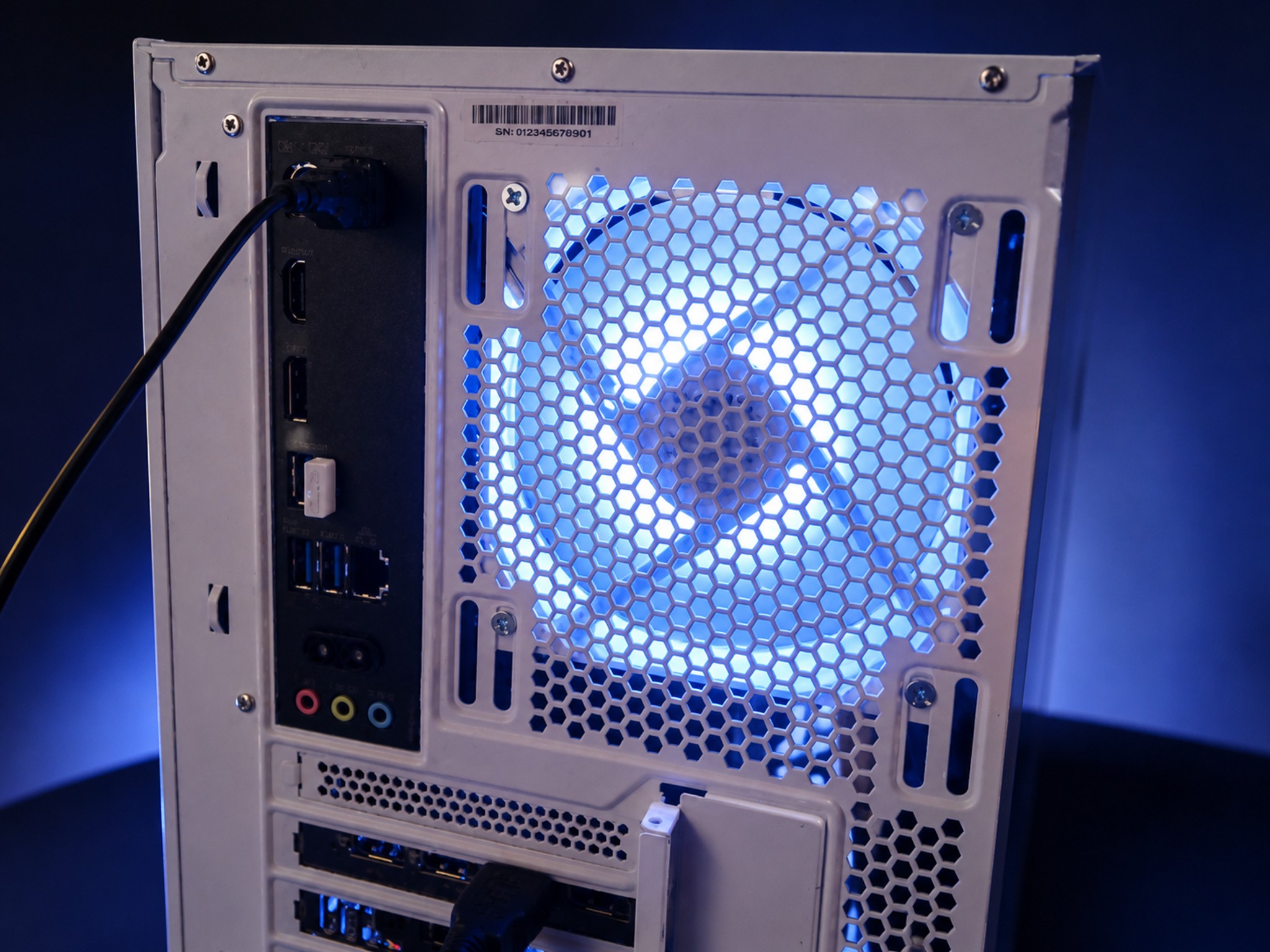 RTX 3060ti Ryzen 7 2700x 16gb  DDR4 Ram 512 gb m.2 SSD