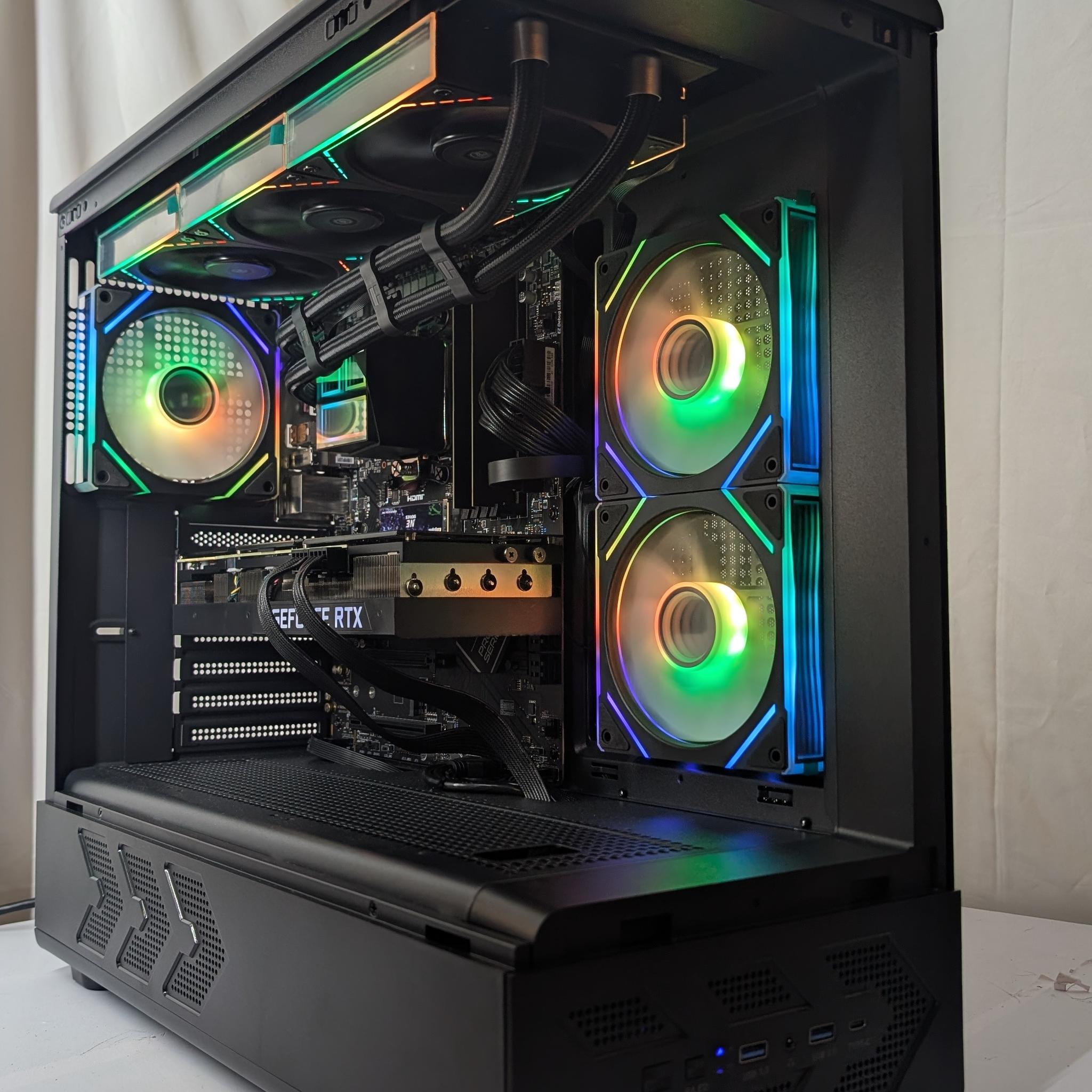 RTX 3090 | RYZEN 5 7600X | 16GB DDR5 | 1TB NVME | 1000W PSU