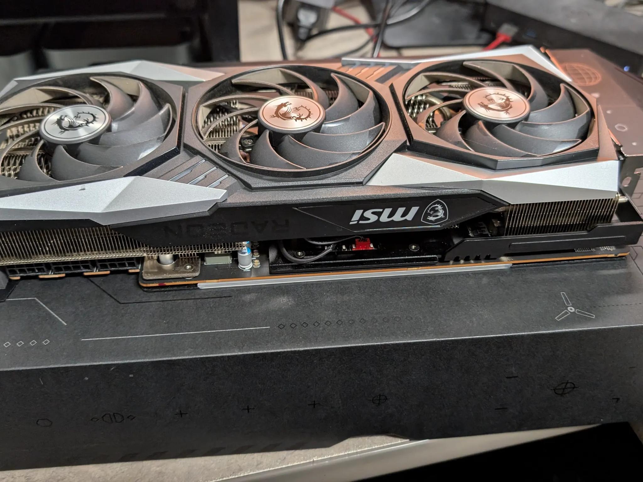 MSI RX 6950 XT Gaming X TRIO 16G