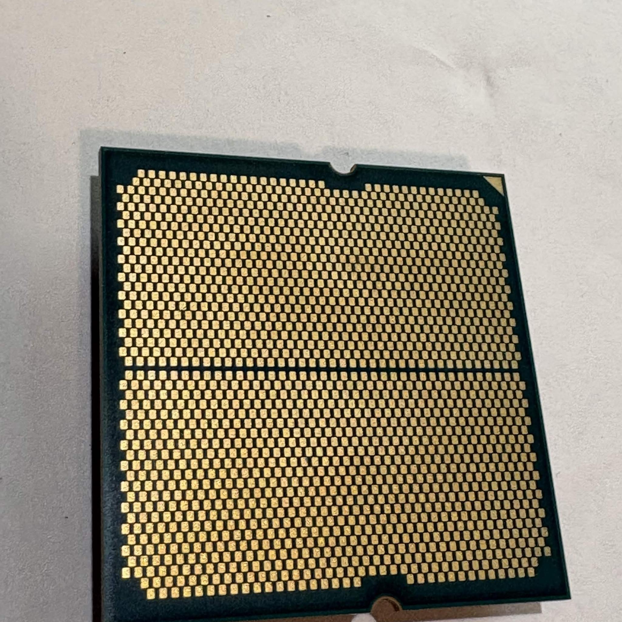 AMD Ryzen 9 7900X (NM)