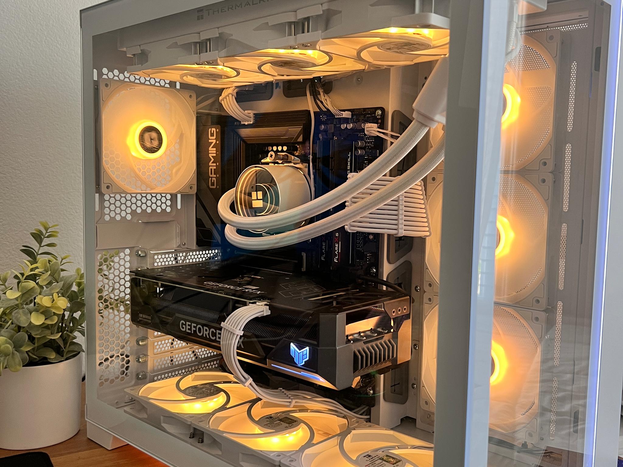 RTX 4070 TI | Ryzen 7 7700x | 32gb DDR5 | 1tb M.2 Gen4 | Gaming PC