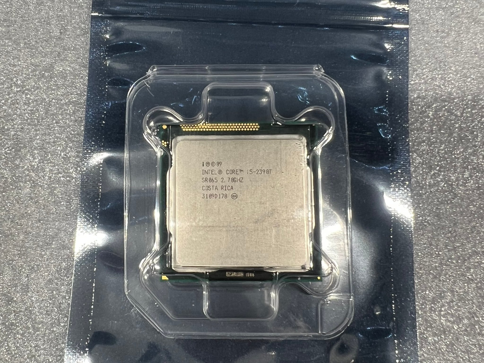 Intel i5 2390T