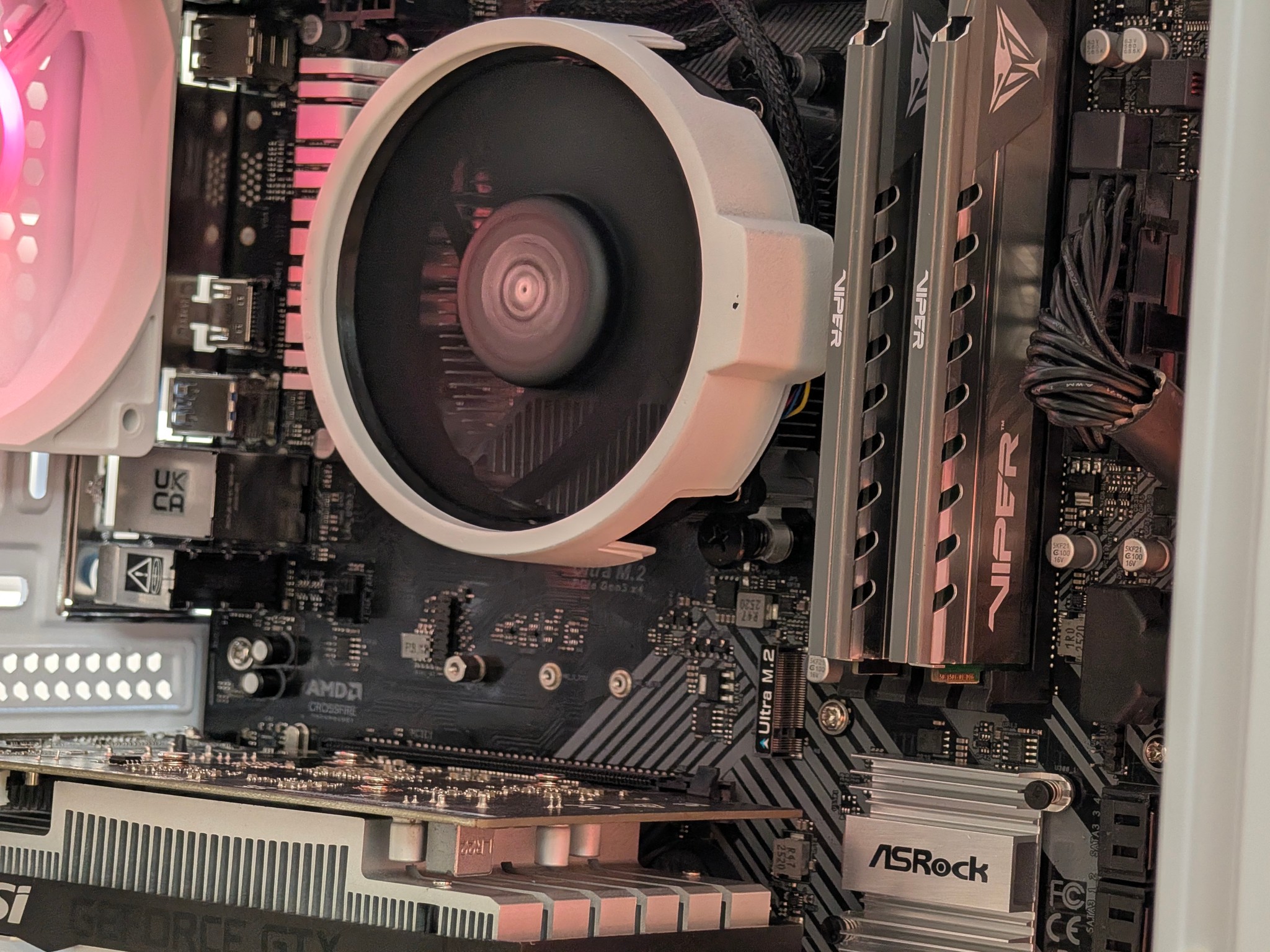 🌈⚪Ryzen 7 1700x | GTX 1650 | 16GB DDR4 | Gaming PC⚪🌈
