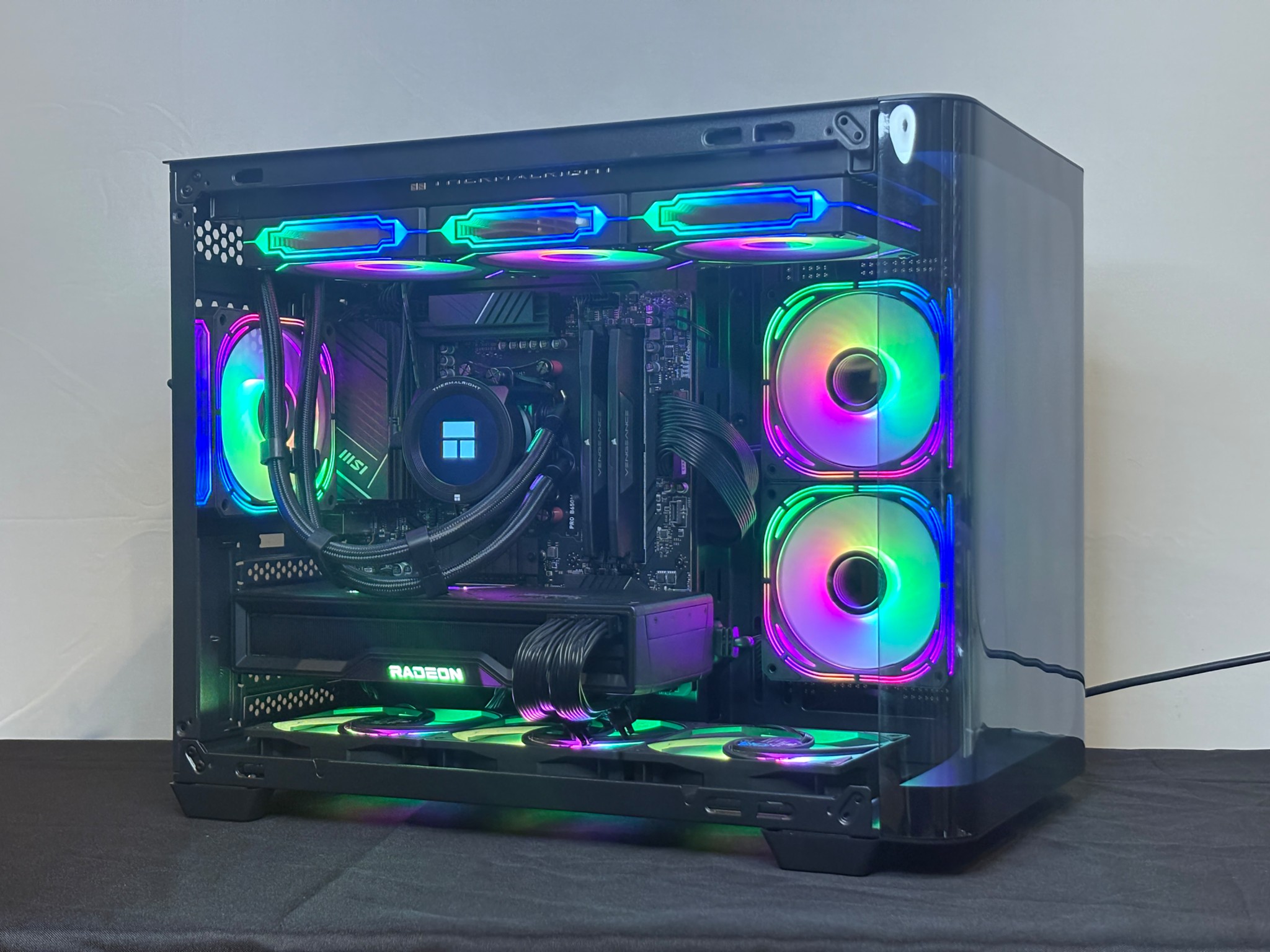 🖤 4K Gamer | RX 6950XT | Ryzen 5 9600X | 32GB DDR5 | Customizable LCD Liquid Cooler