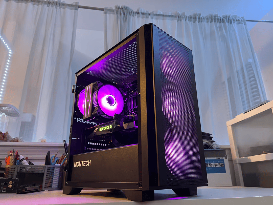 Monty/ I7 9700/ 1080TI 11GB Gaming PC