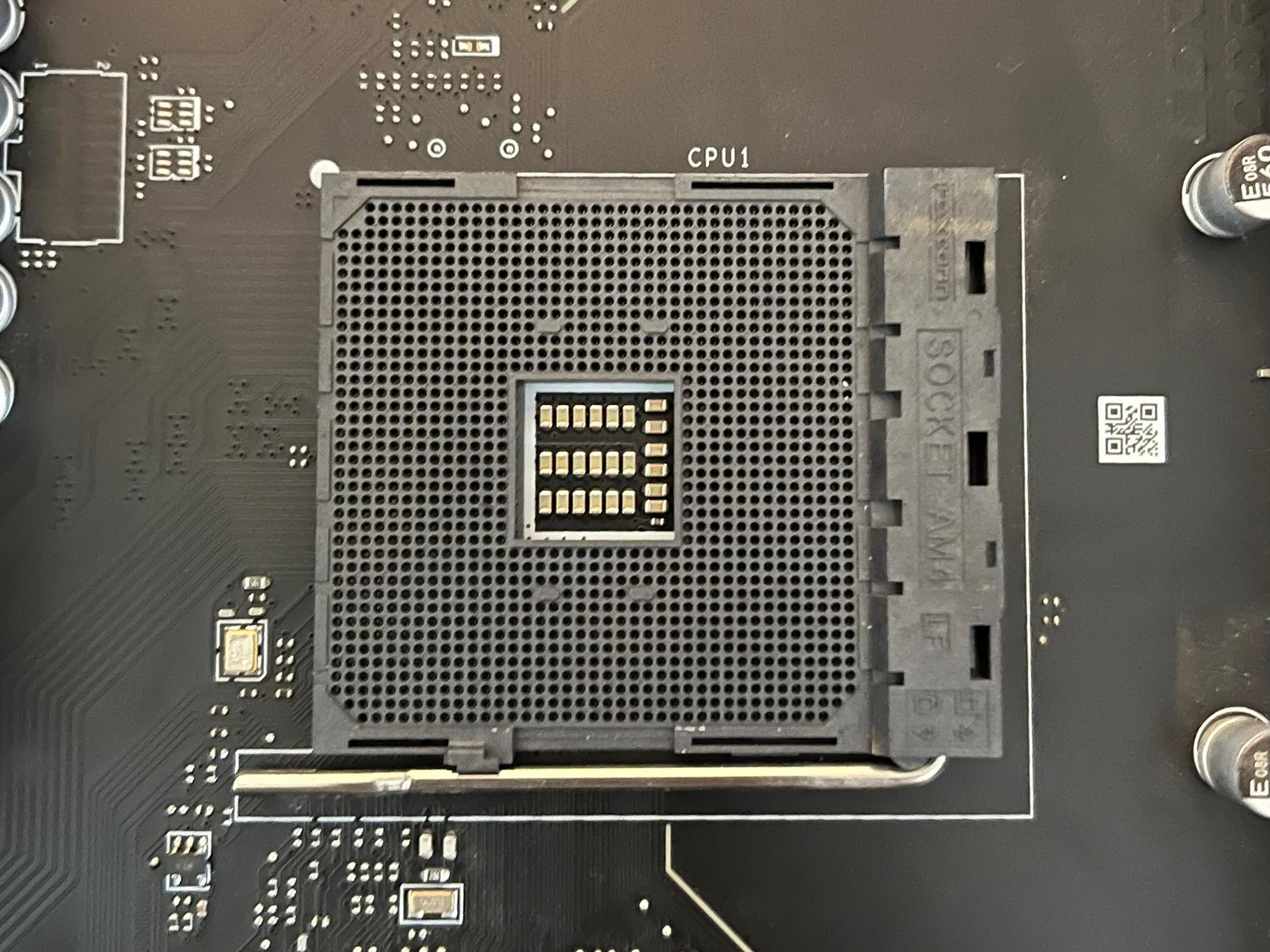 MSI MEG B550 UNIFY | 16GB Corsair 3600MHz CL16 | Windows 11 Pro Activated | 256GB Samsung M.2 NVMe