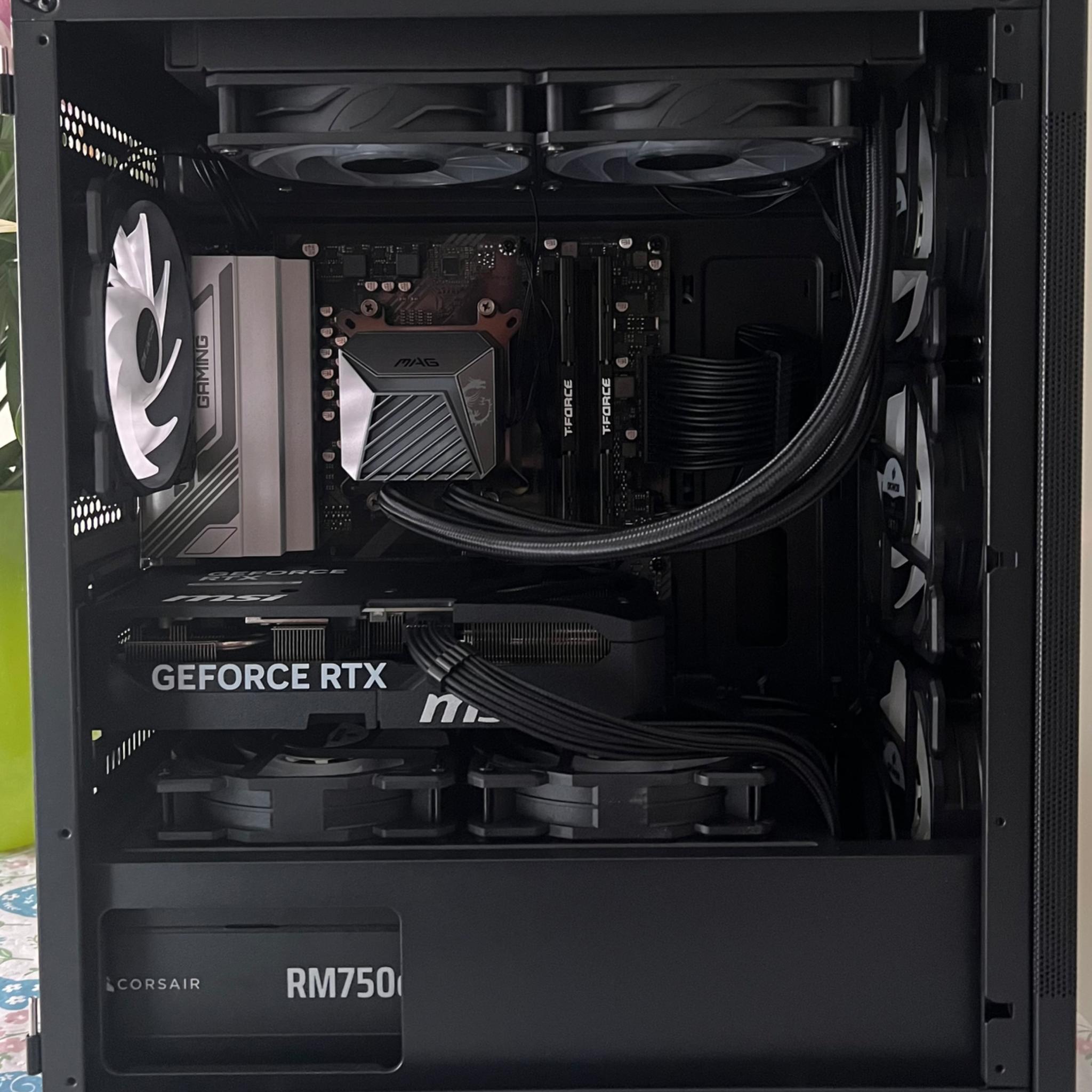 *Team Green 2.0* - Ryzen 5 9600x 32 GB DDR5 B650 MB RTX 5070 1.25 TB NVME SSD ARGB fans ALL NE...