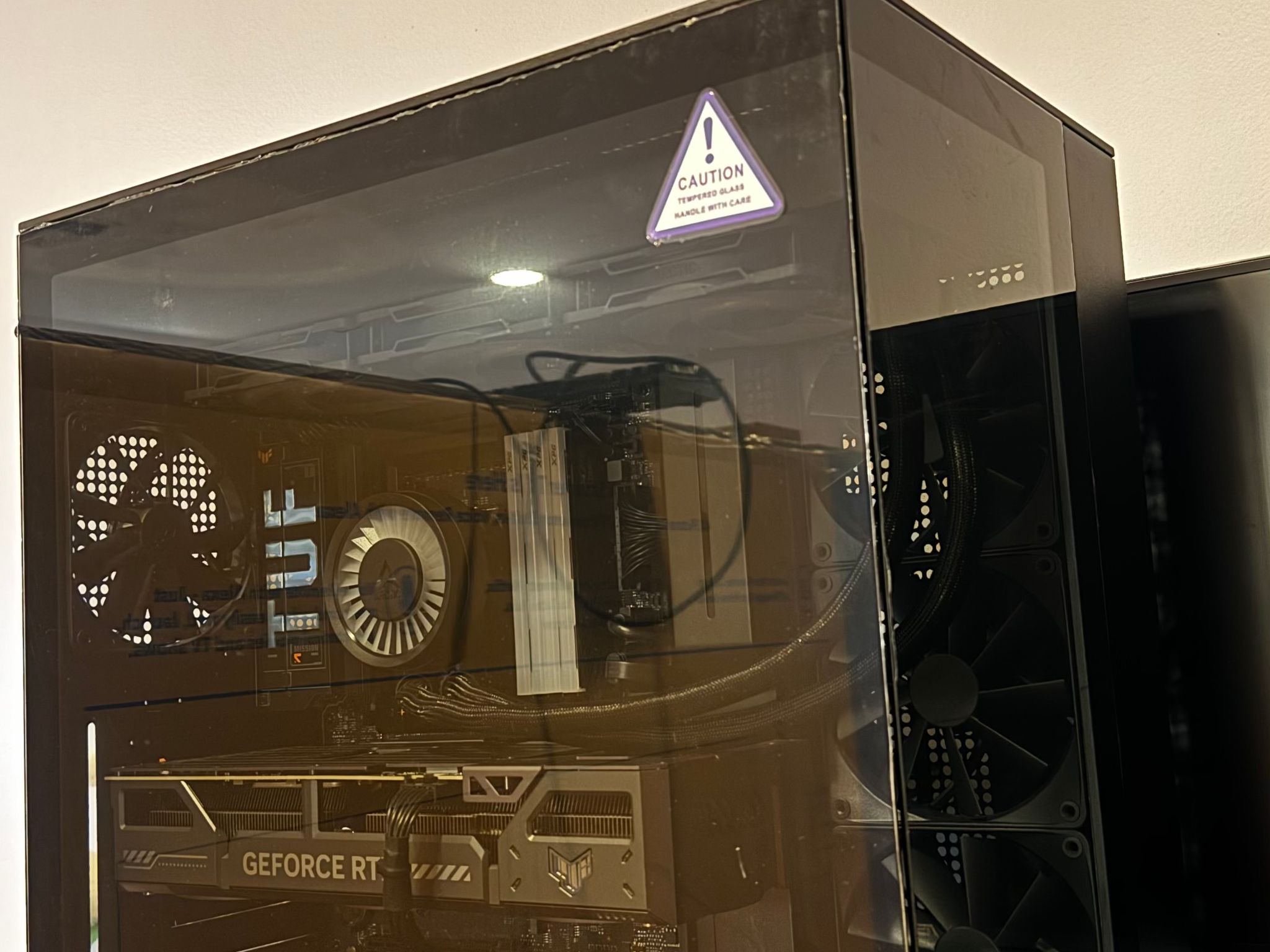 H9 FLOW/Ryzen 9800x3D/ASUS TUF GAMING 5070 OC/64GB DDR5/4tb NVME/(Free gaming monitor with purchase)