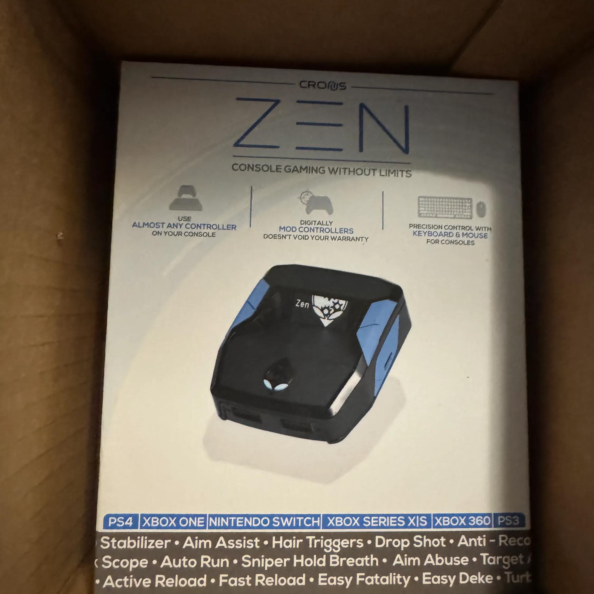 Cronus Zen Controller Emulator for Xbox PlayStation Nintendo and PC (CM00053-C)